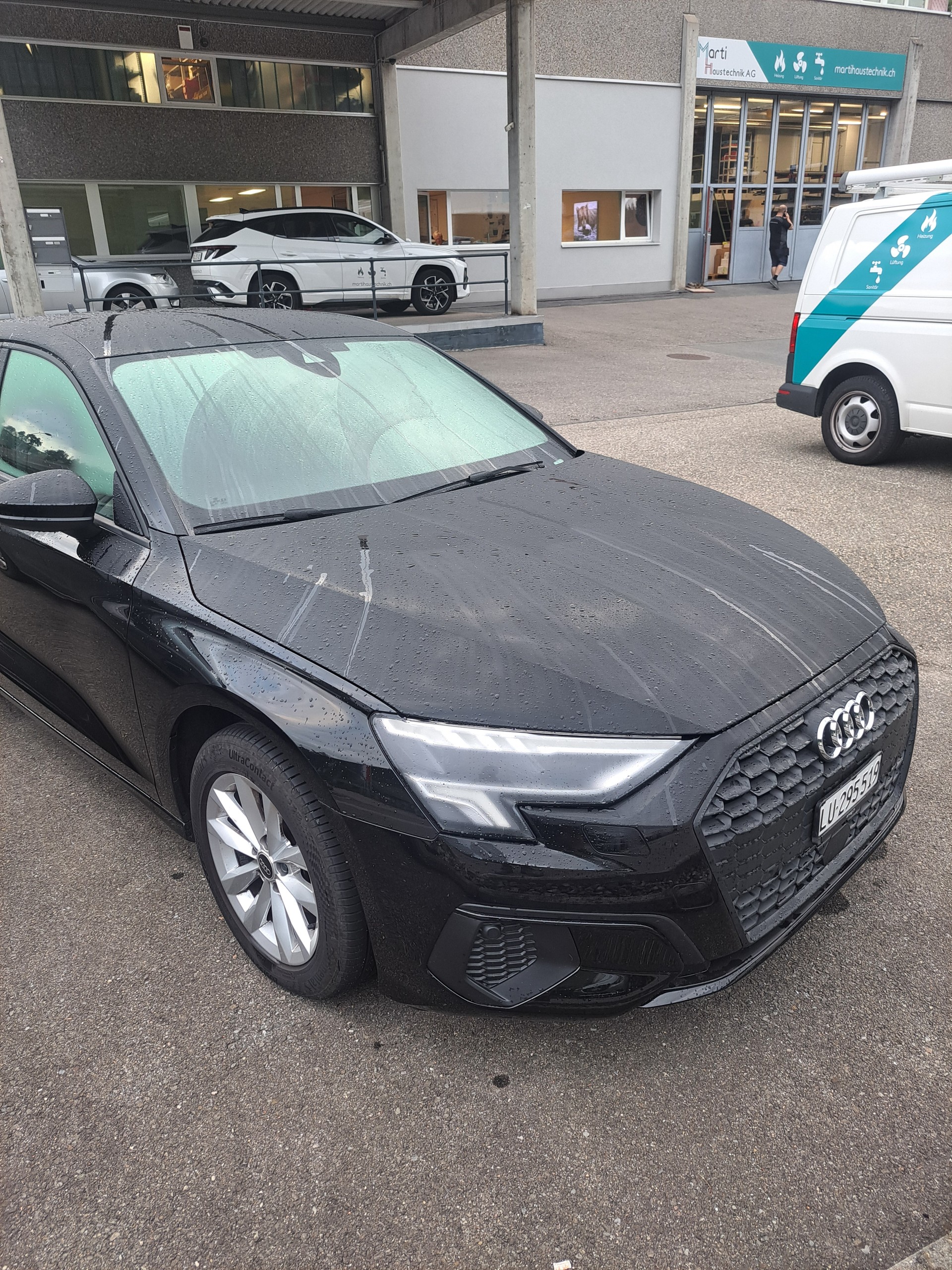 AUDI 1.5 35 TFSI Attraction S-Tronic-image-1