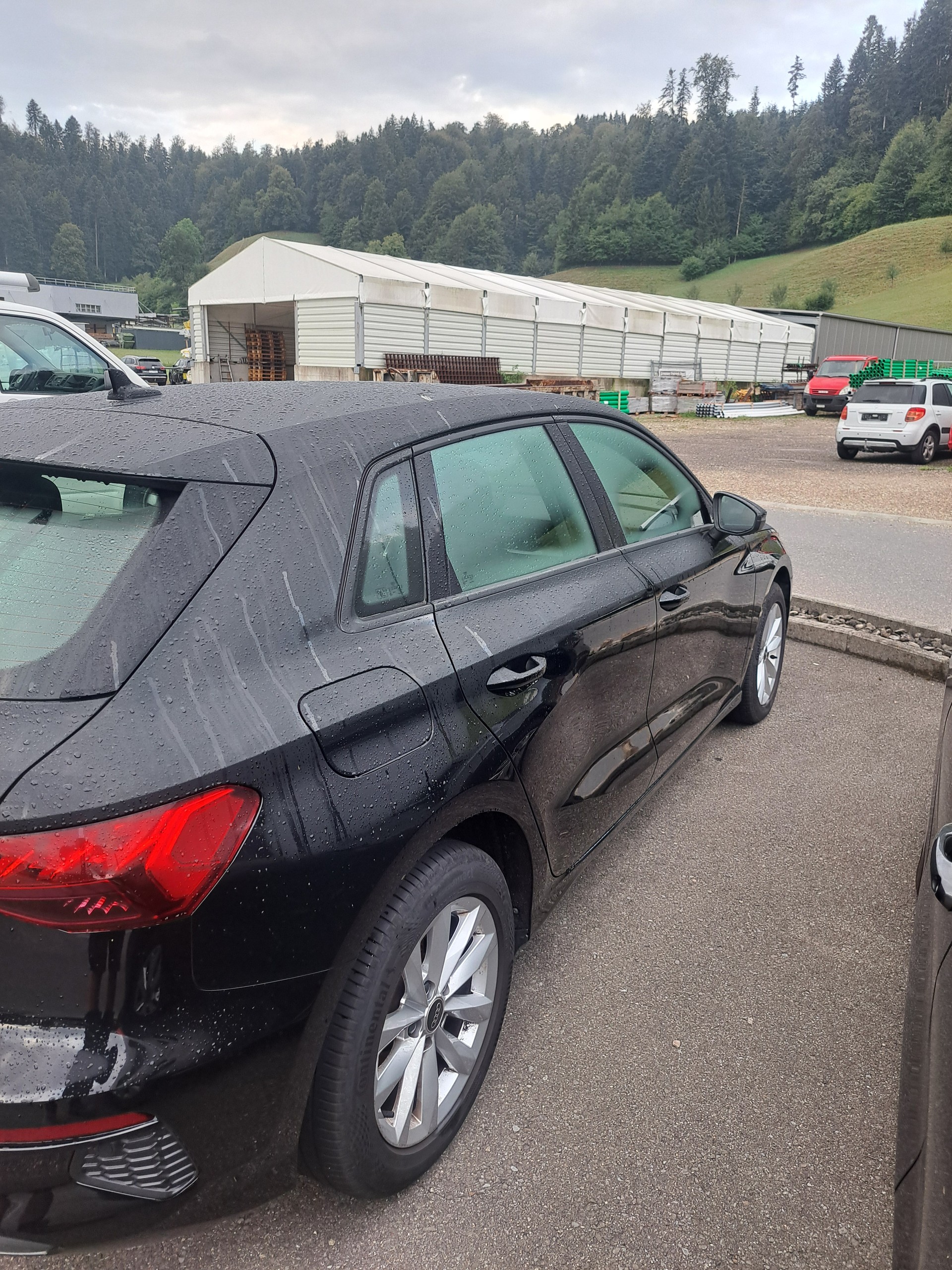 AUDI 1.5 35 TFSI Attraction S-Tronic-image-2
