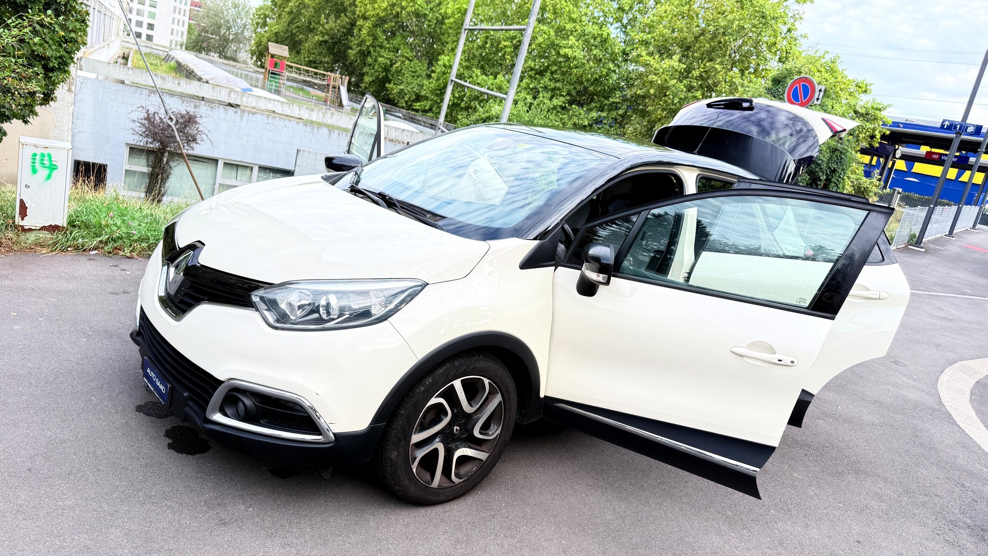 RENAULT Captur 1.5 dCi Dynamique EDC 2014-image-12