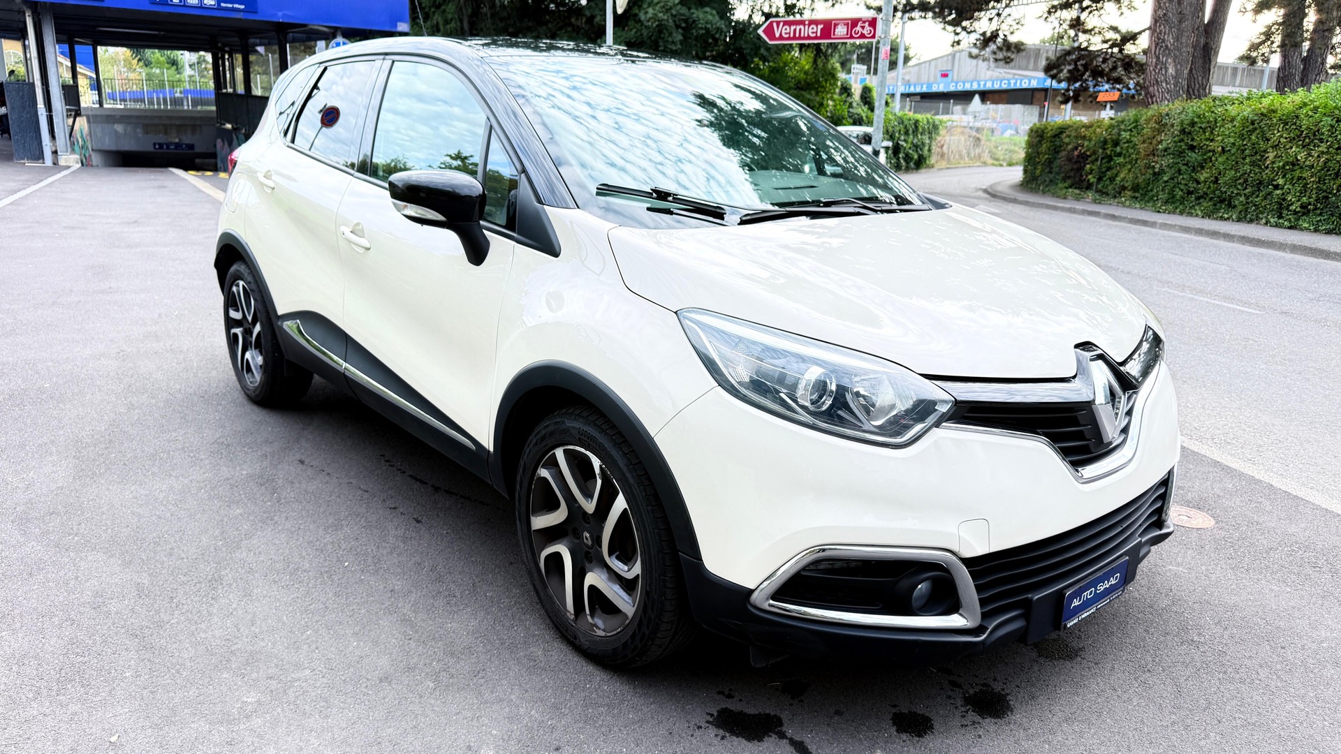 RENAULT Captur 1.5 dCi Dynamique EDC 2014-image-1