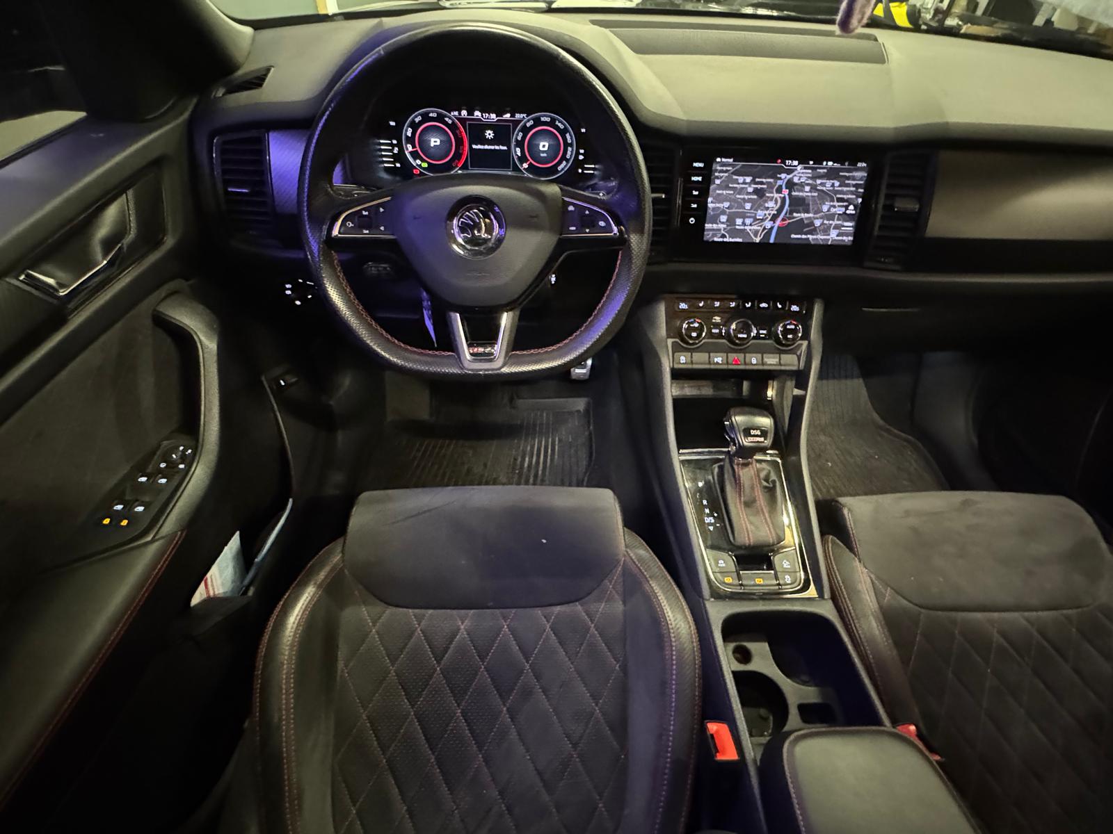 SKODA Kodiaq 2.0 Bi-TDI SCR RS 4x4 DSG-image-15