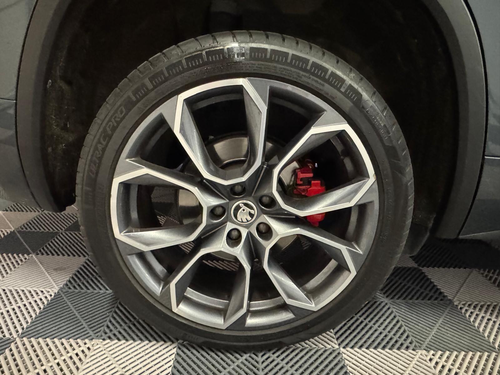 SKODA Kodiaq 2.0 Bi-TDI SCR RS 4x4 DSG-image-30