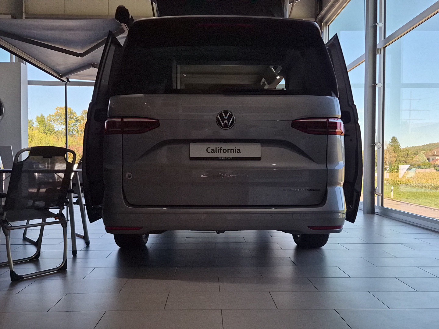 VW California eHybrid Ocean Liberty 4Motion-image-4