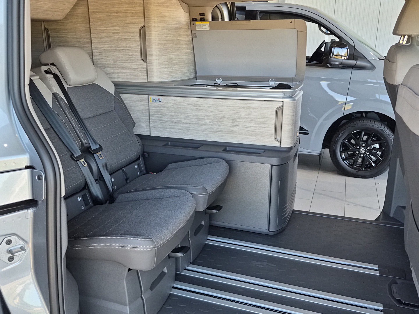 VW California eHybrid Ocean Liberty 4Motion-image-12