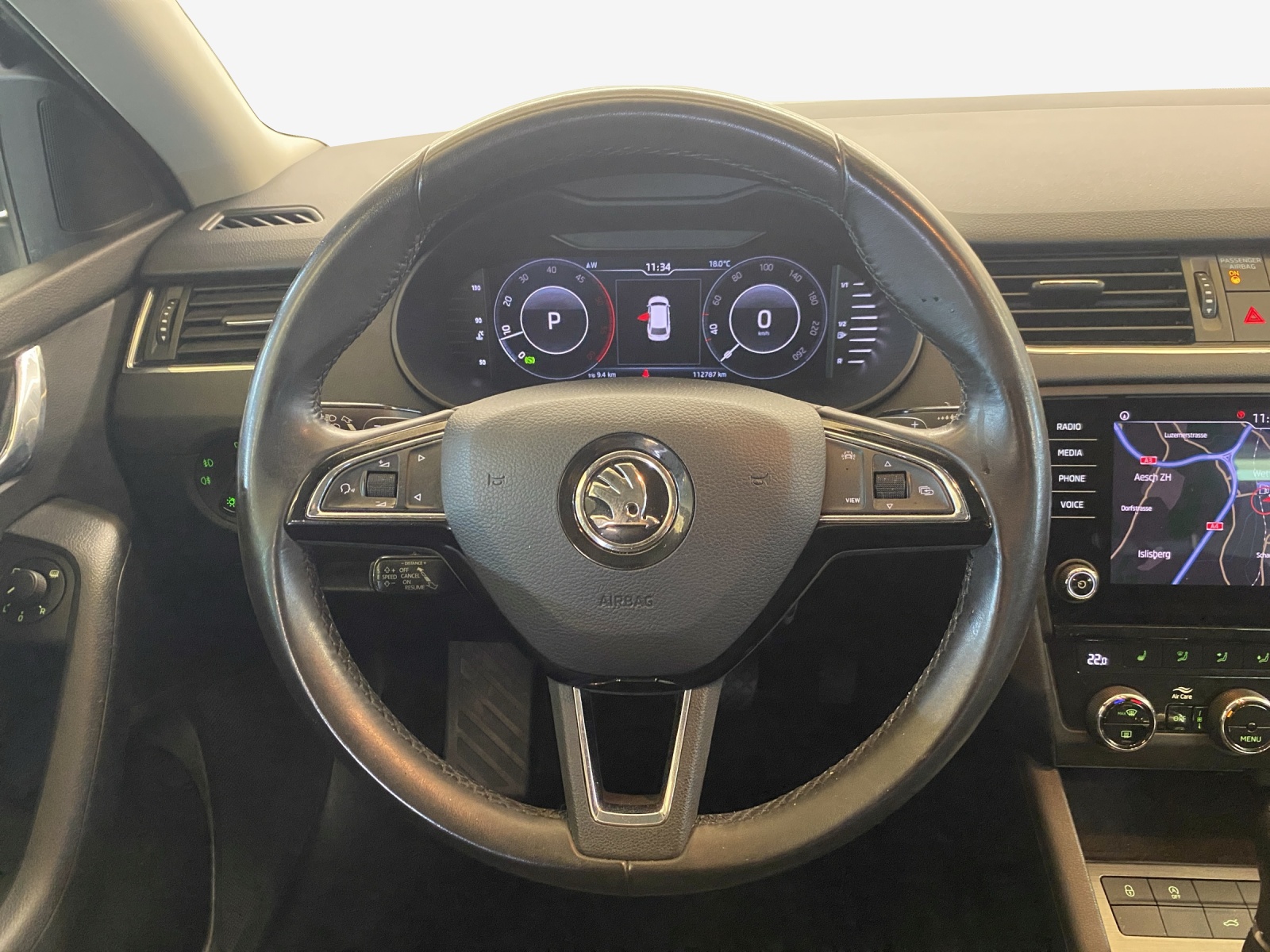 SKODA Octavia Combi 2.0 TDI Soleil 4x4 DSG-image-9