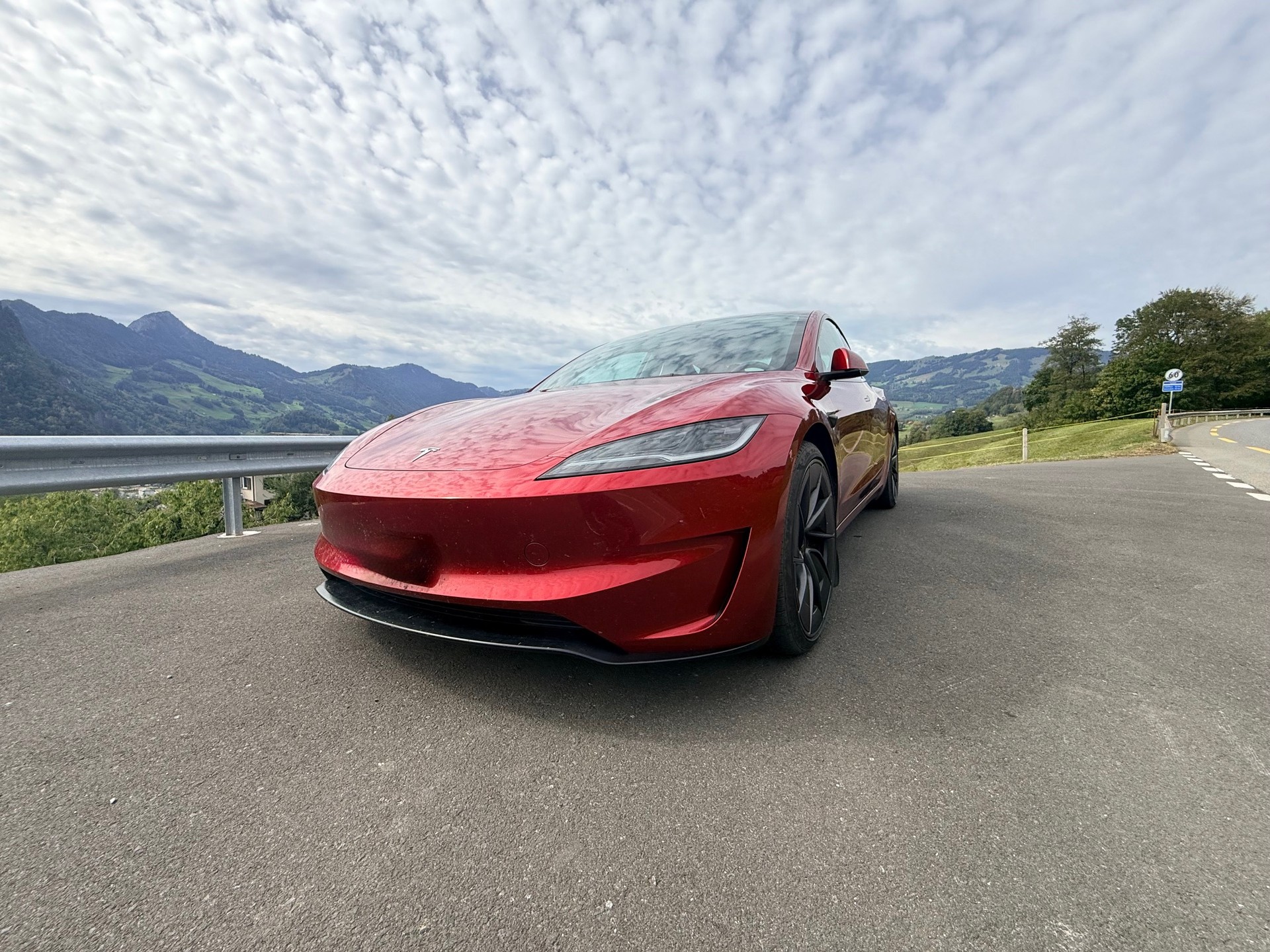 TESLA Performance Free Supercharging for life-image-4