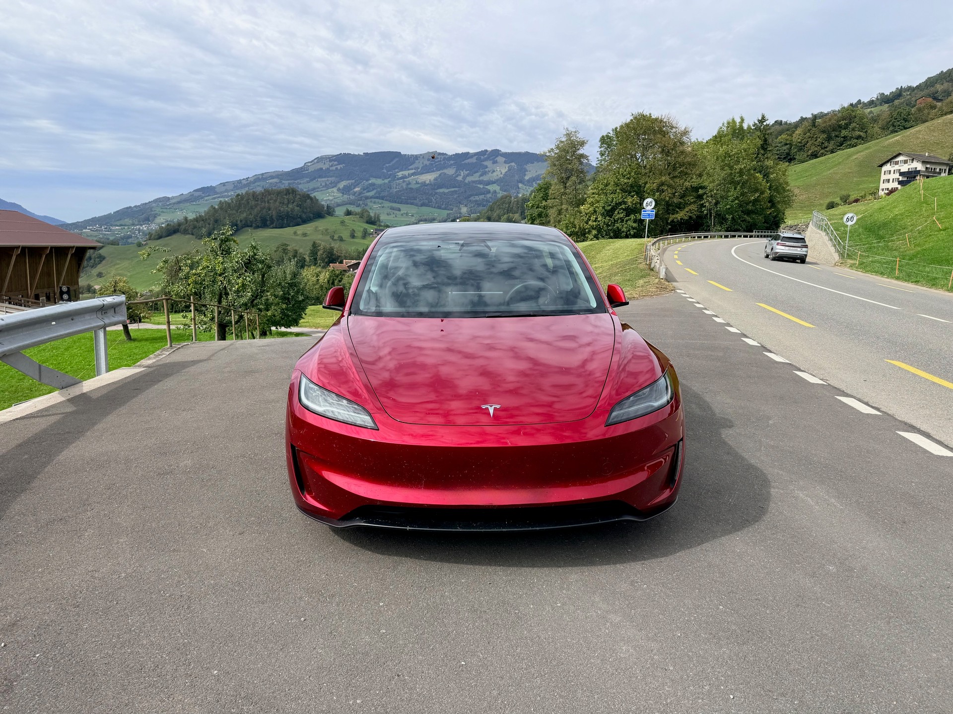 TESLA Performance Free Supercharging for life-image-5
