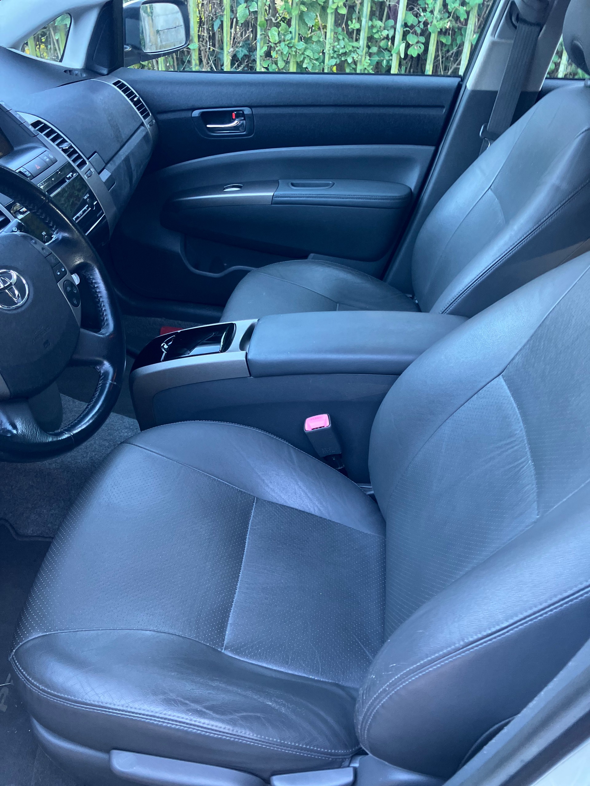 TOYOTA Prius 1.5 16V Hybrid-image-9
