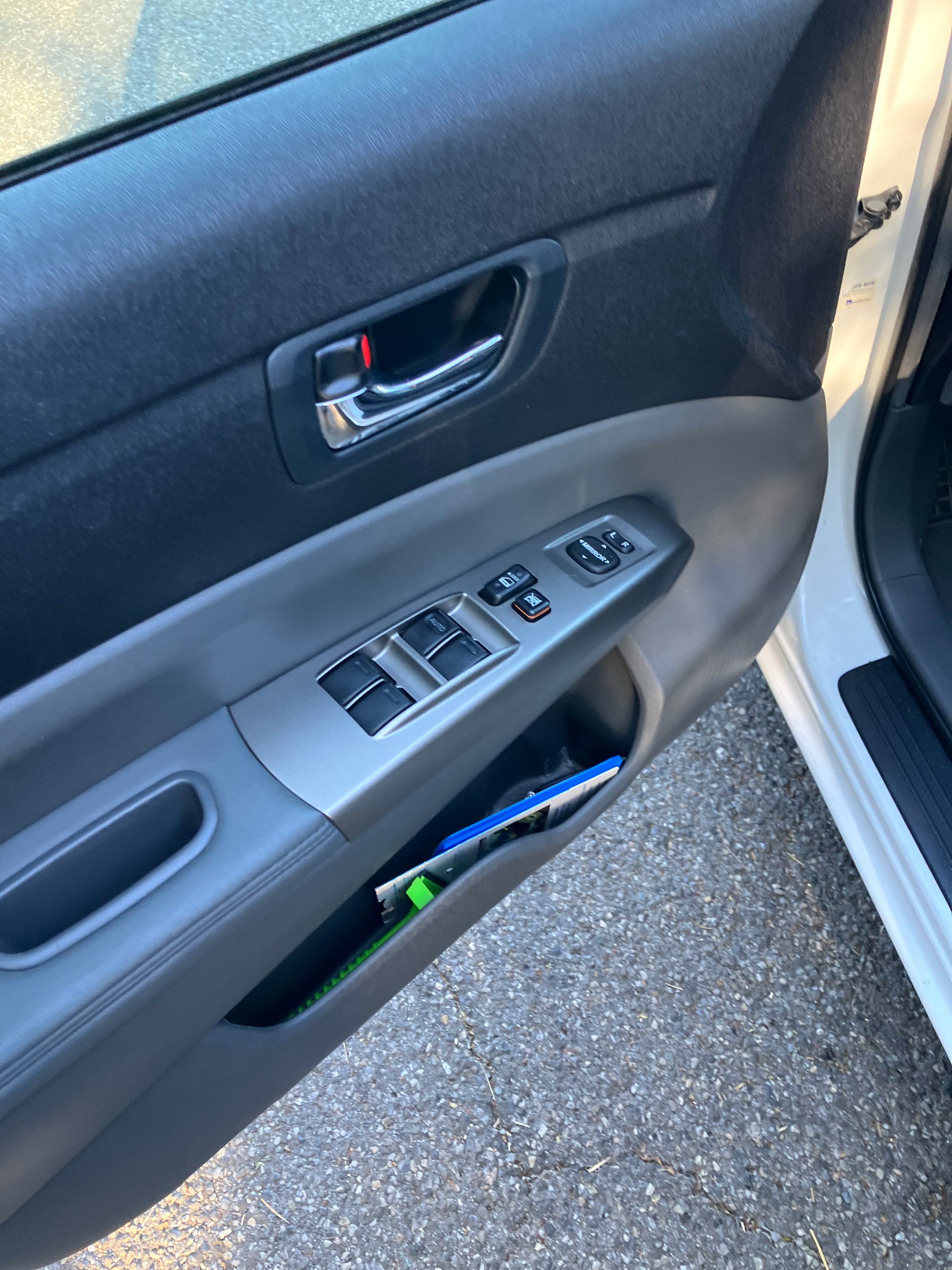 TOYOTA Prius 1.5 16V Hybrid-image-14