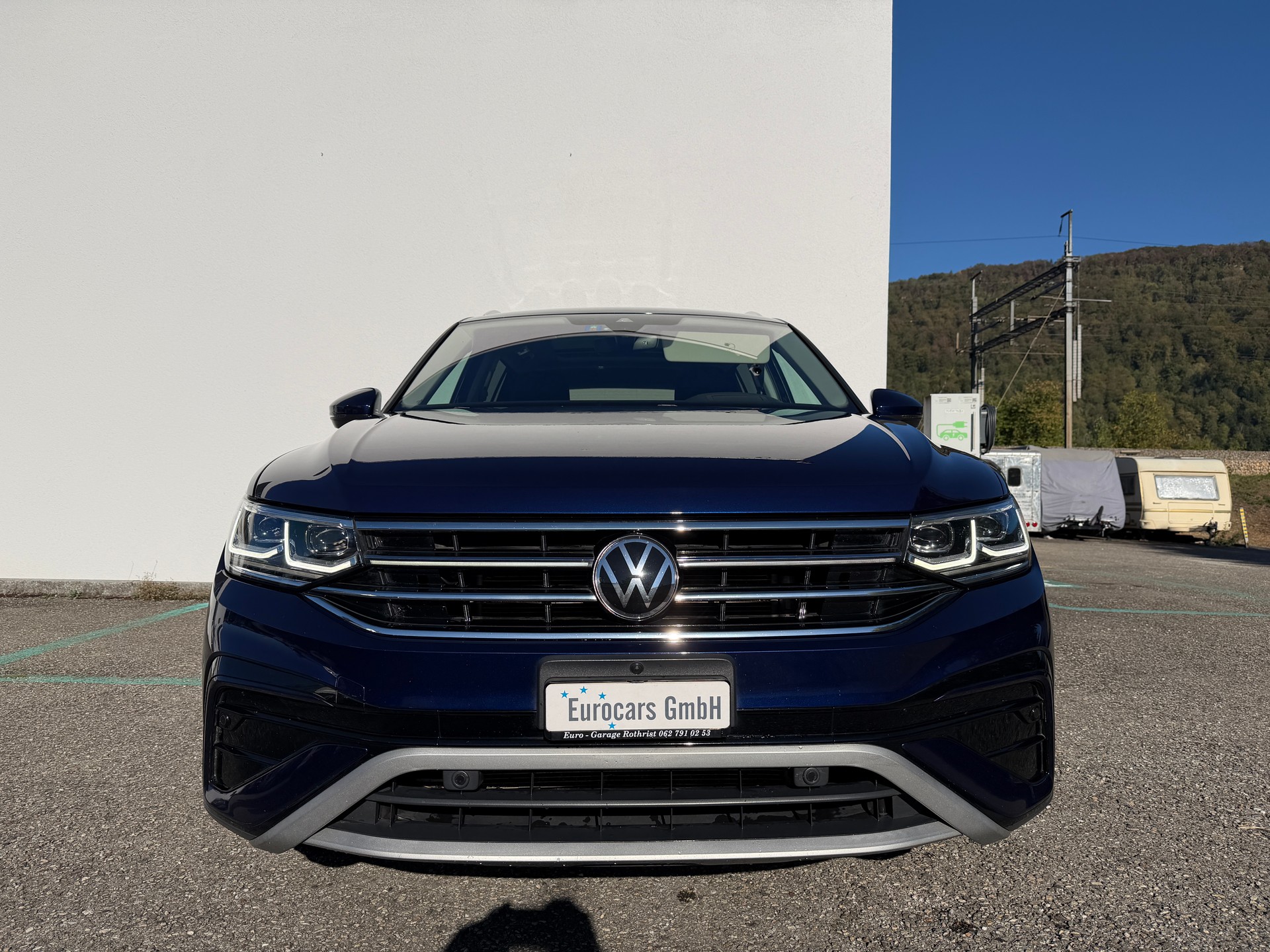 VW Tiguan Allspace 2.0 TDI SCR R-Line 4Motion DSG-image-1