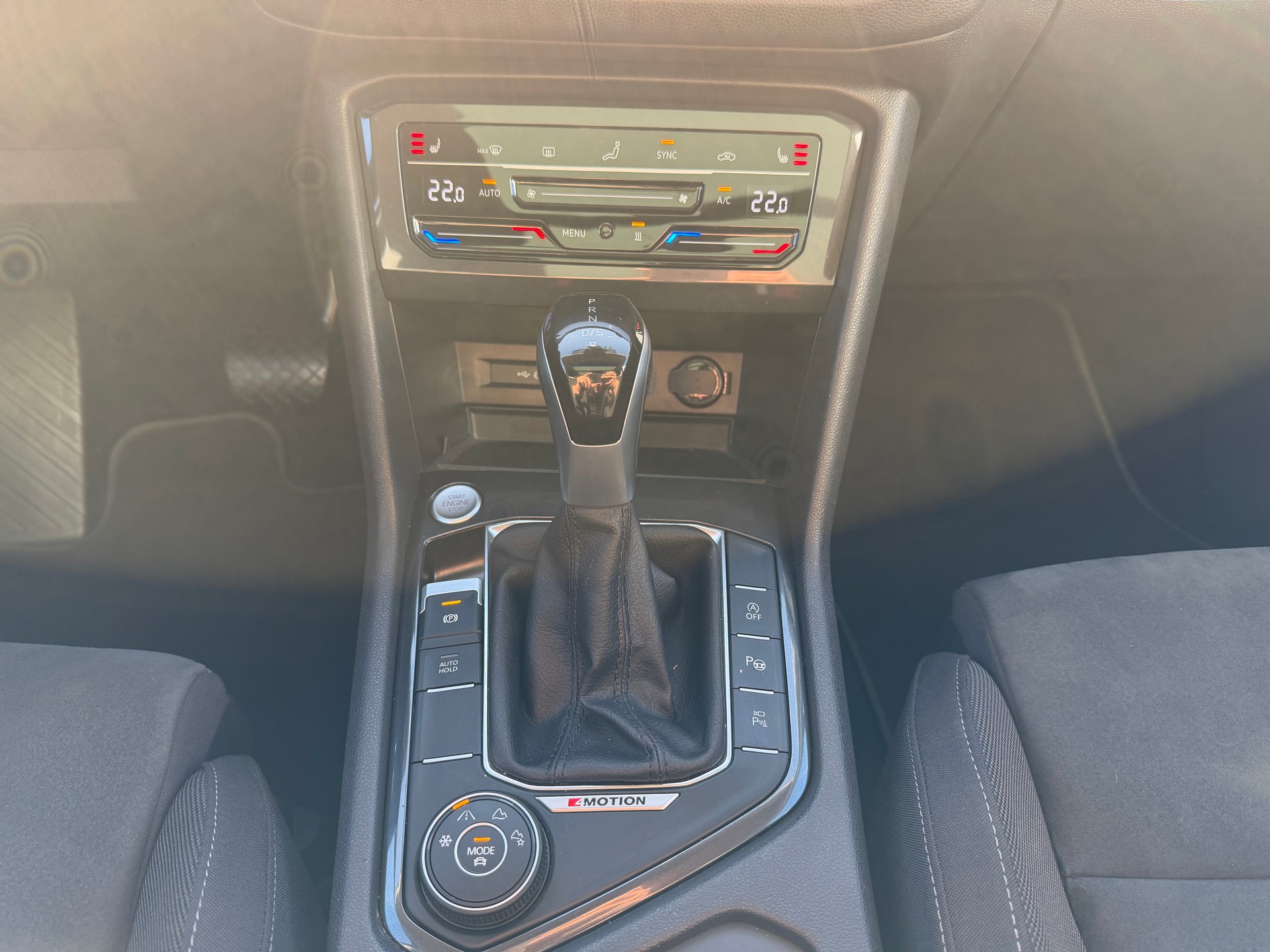 VW Tiguan Allspace 2.0 TDI SCR R-Line 4Motion DSG-image-17
