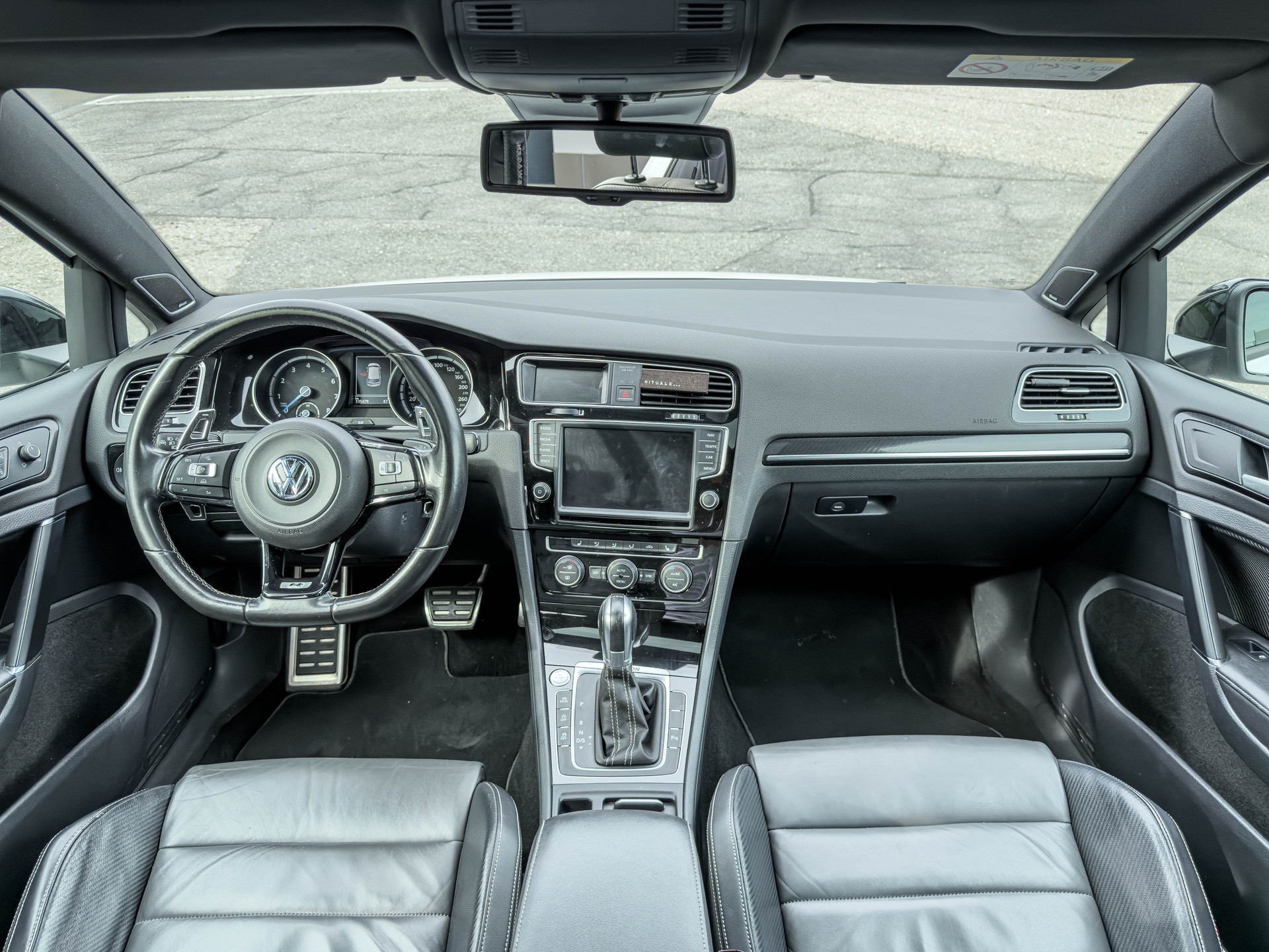 VW 2.0 TSI R DSG 4motion-image-11