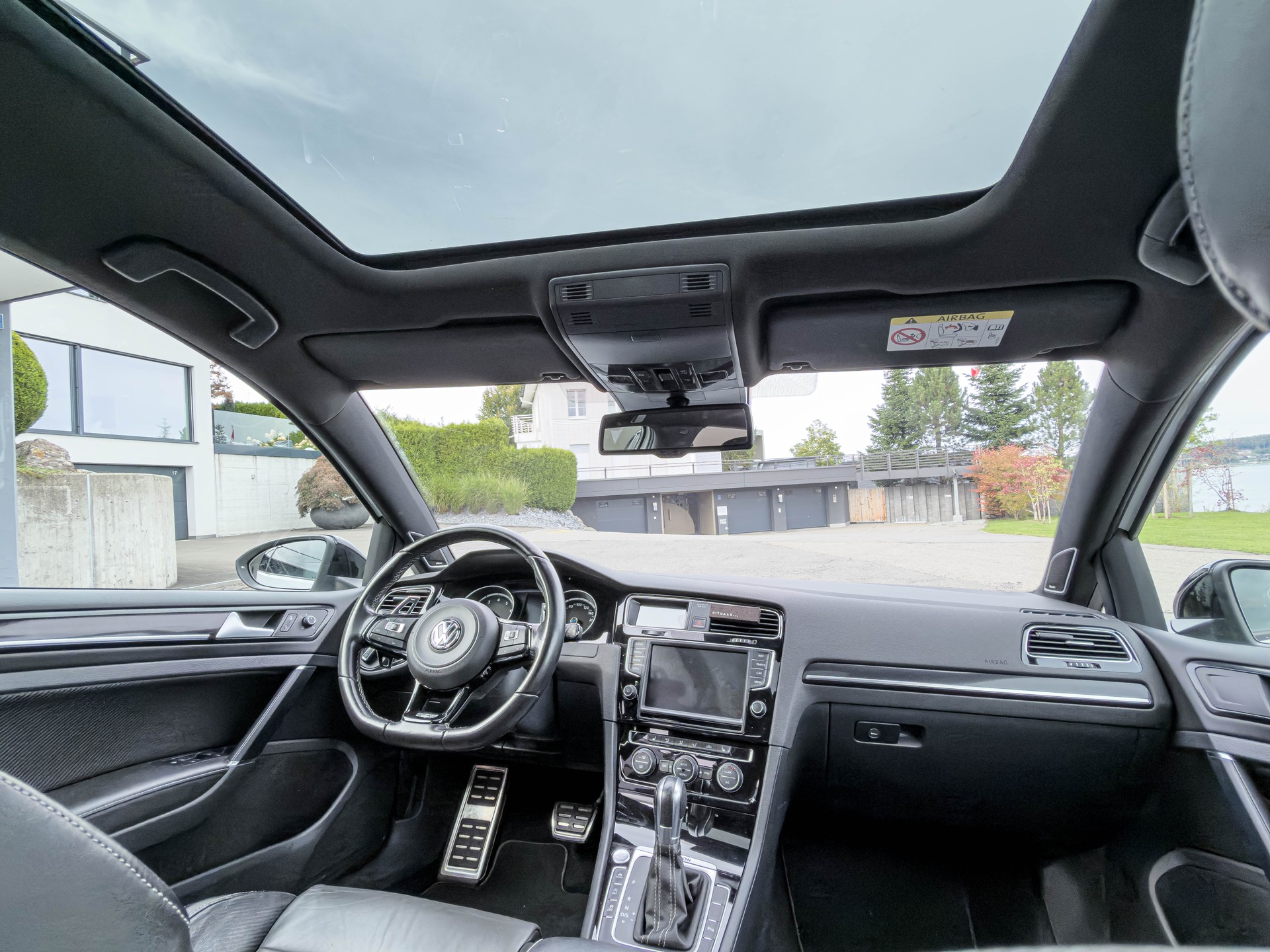VW 2.0 TSI R DSG 4motion-image-18