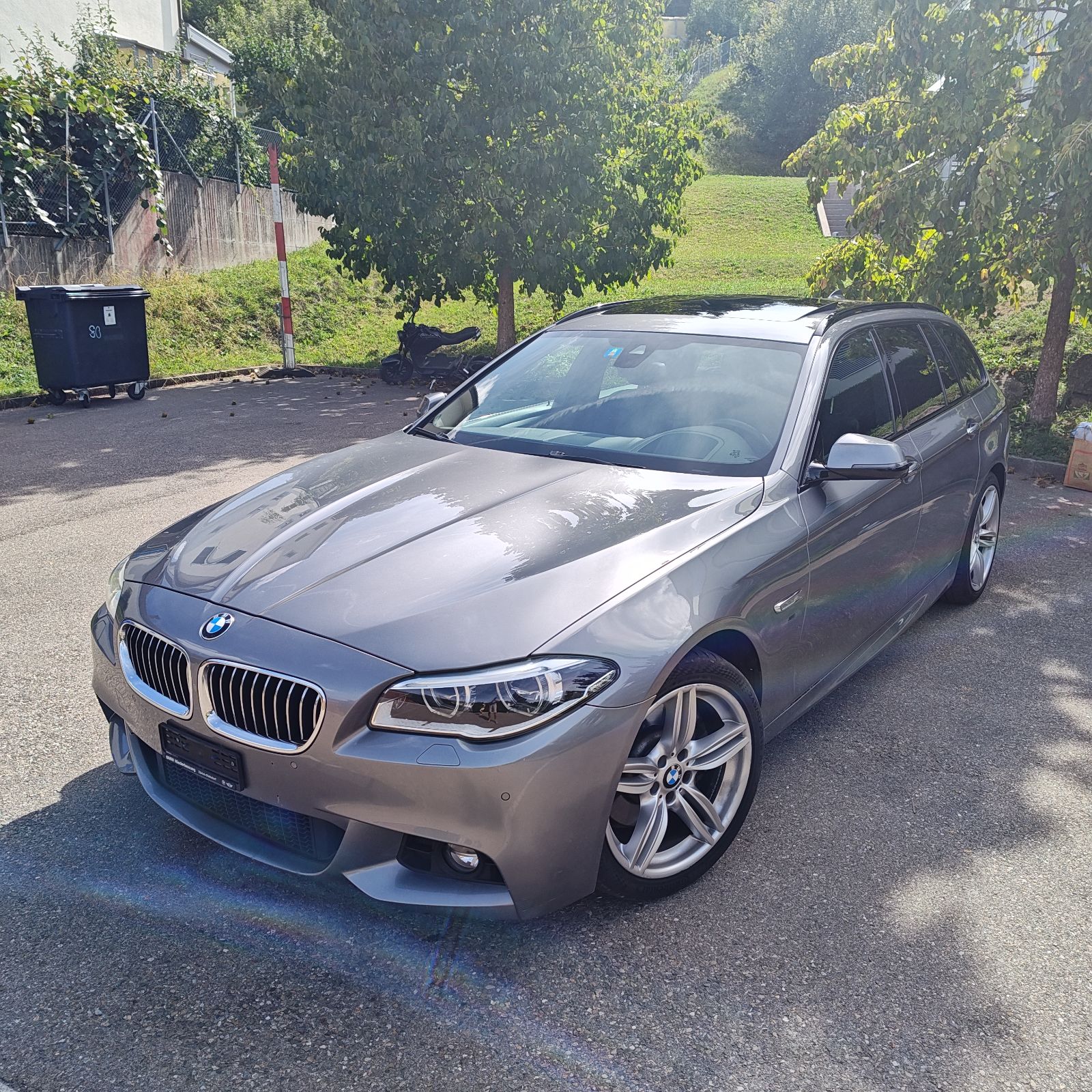 BMW 530d xDrive-image-0