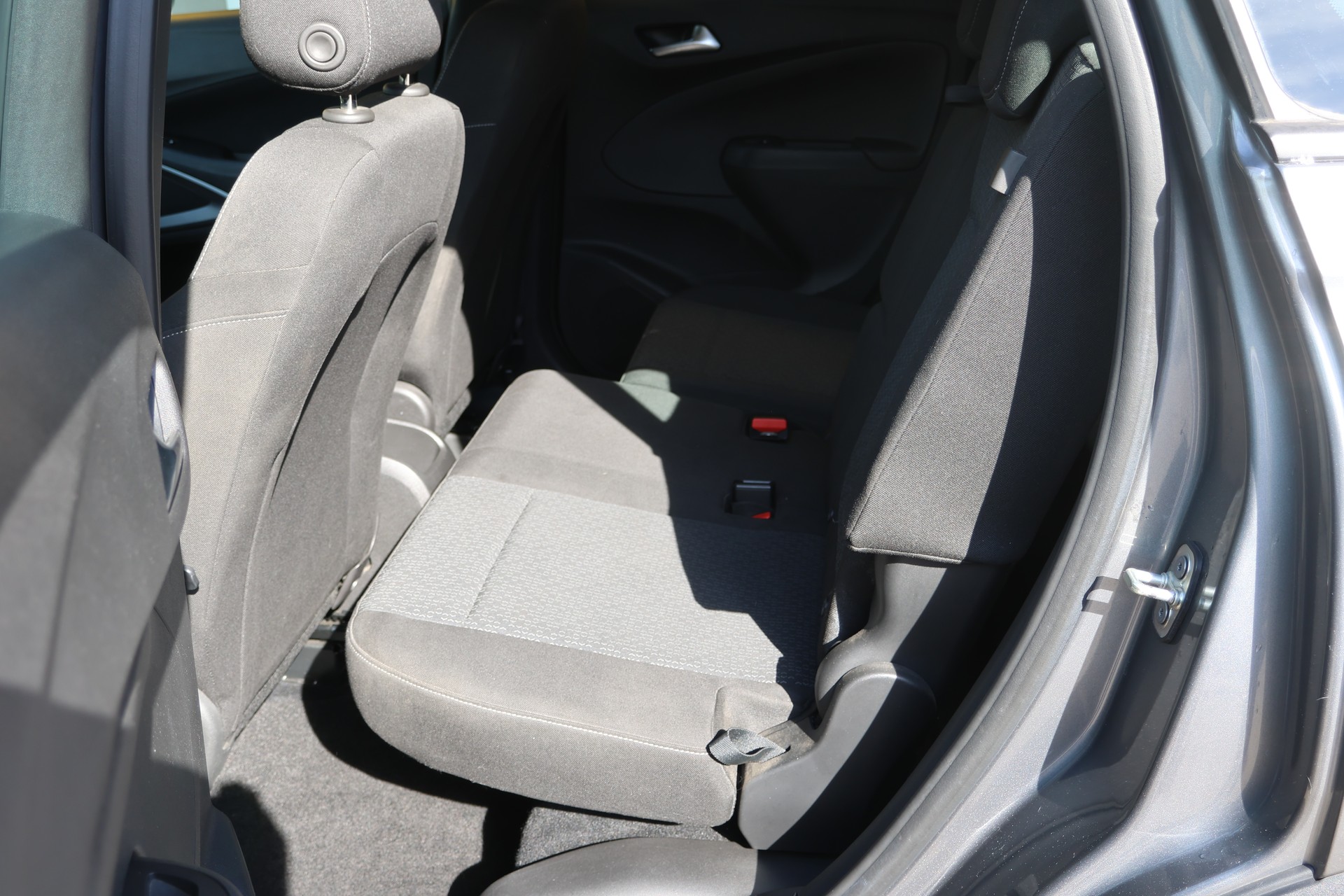 OPEL Crossland X 1.2T Enjoy-image-12