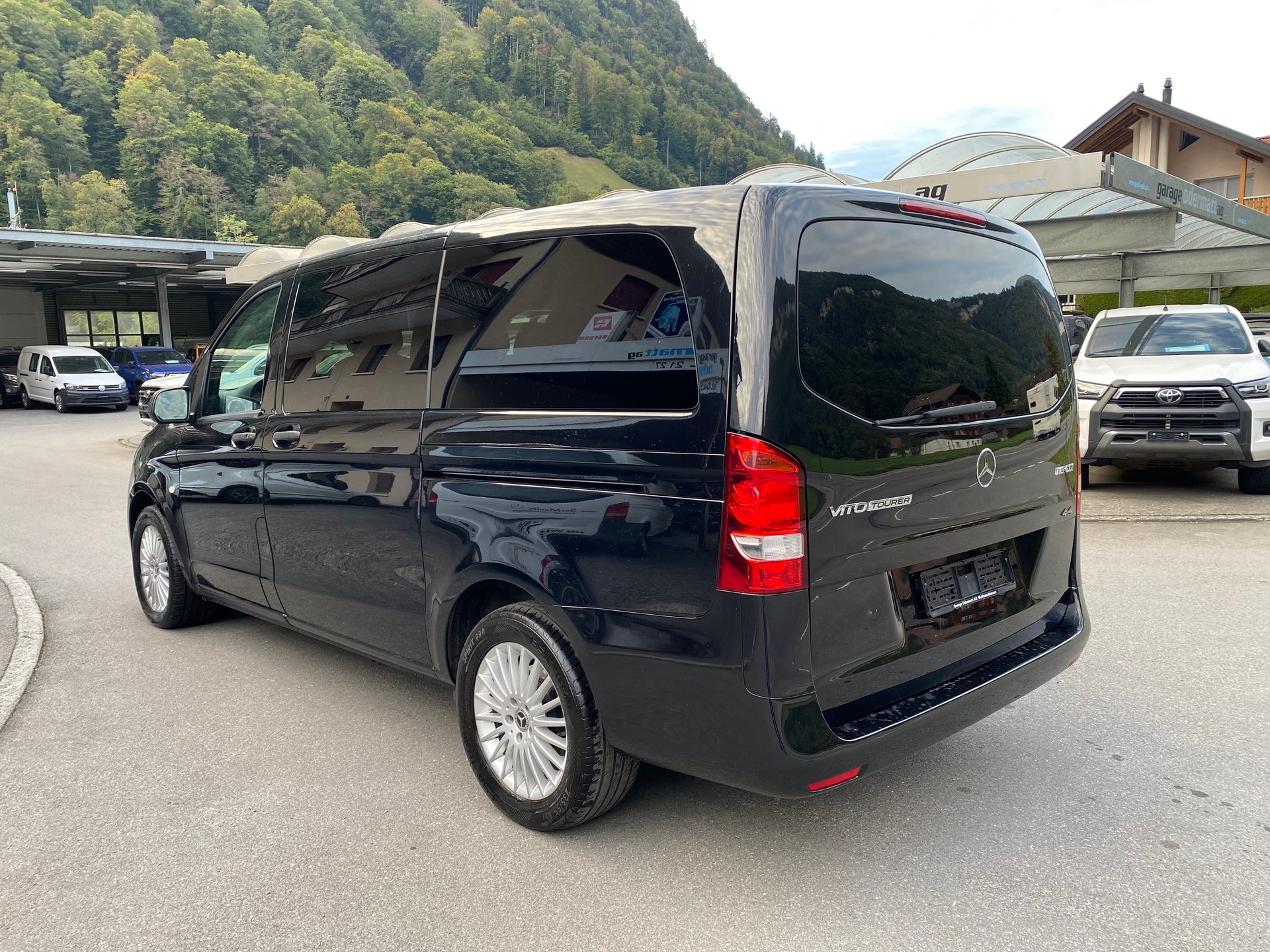MERCEDES-BENZ Vito 116 BlueTec Tourer Select L 4Matic 7G-Tronic-image-11