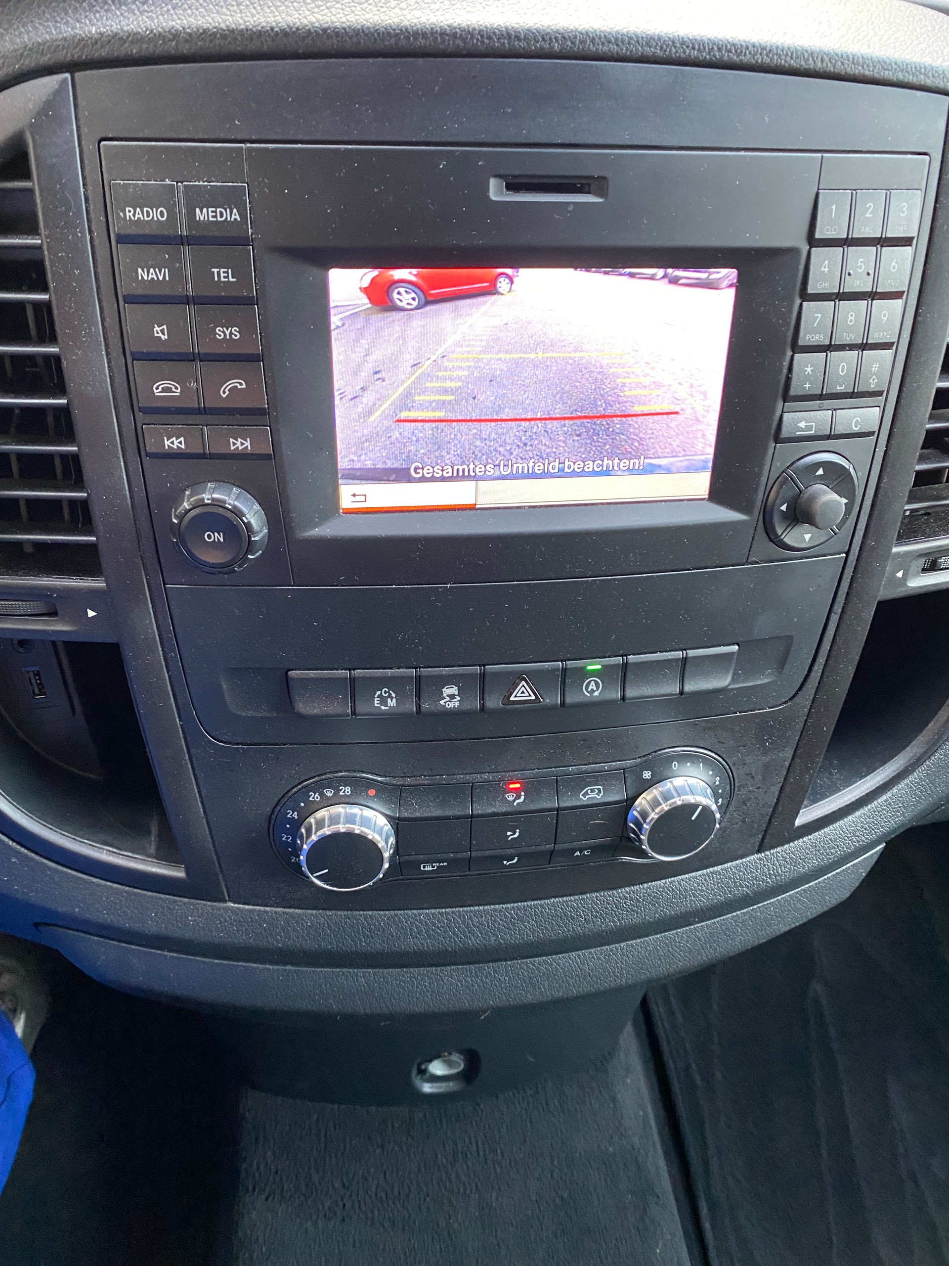 MERCEDES-BENZ Vito 116 BlueTec Tourer Select L 4Matic 7G-Tronic-image-3