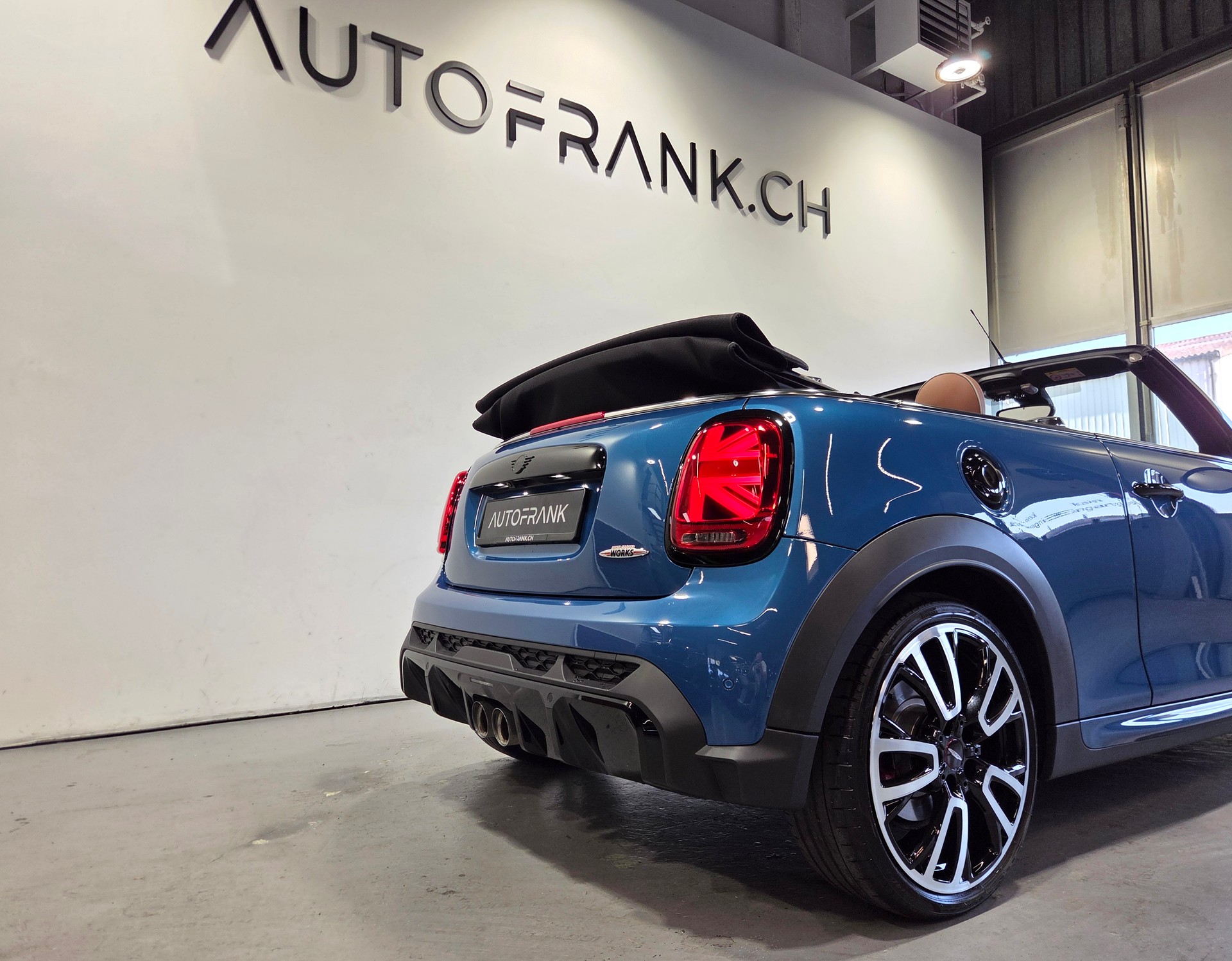 MINI Cabrio F57 2.0i John Cooper Works SAG-image-8