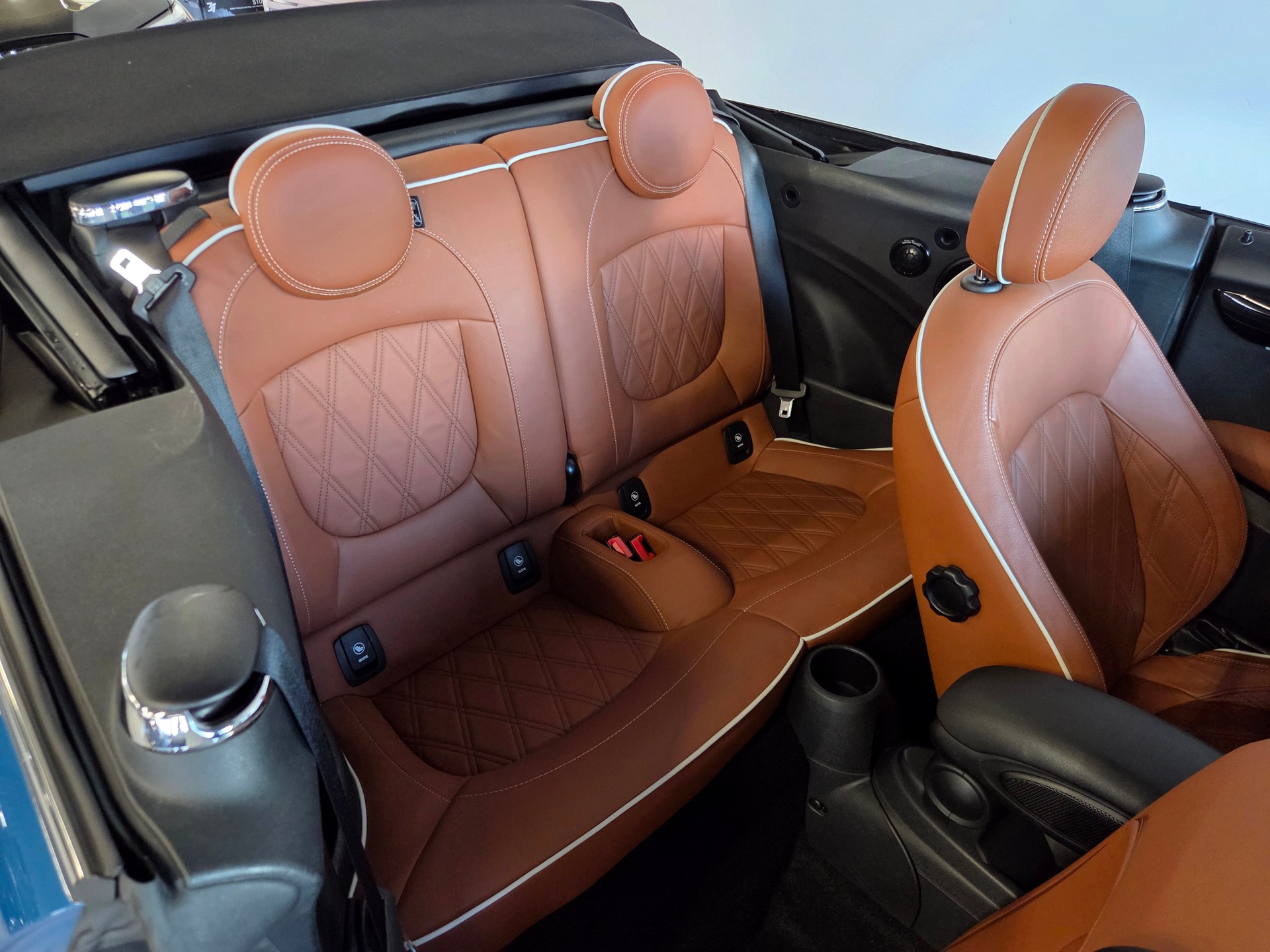 MINI Cabrio F57 2.0i John Cooper Works SAG-image-22