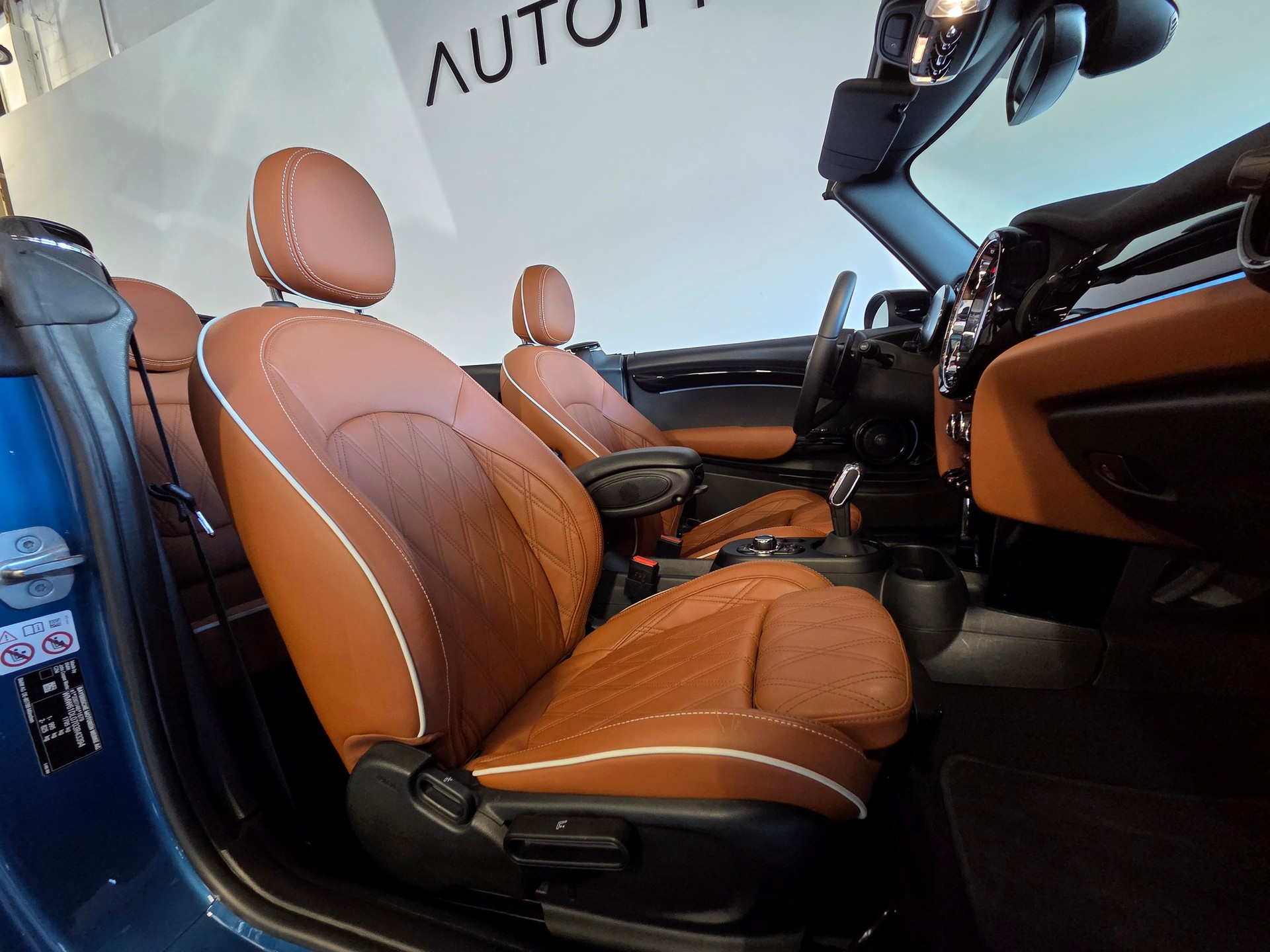MINI Cabrio F57 2.0i John Cooper Works SAG-image-15