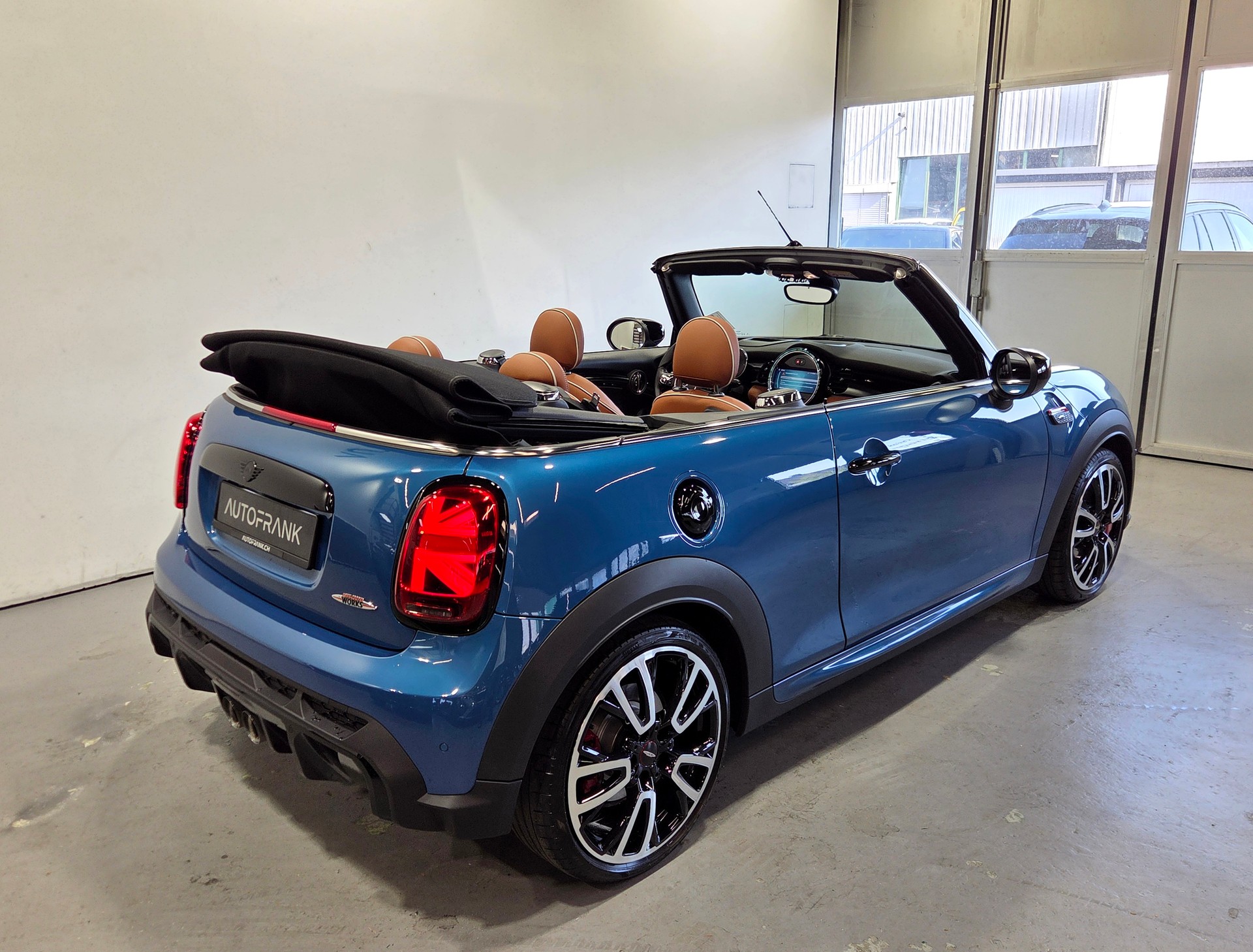 MINI Cabrio F57 2.0i John Cooper Works SAG-image-10