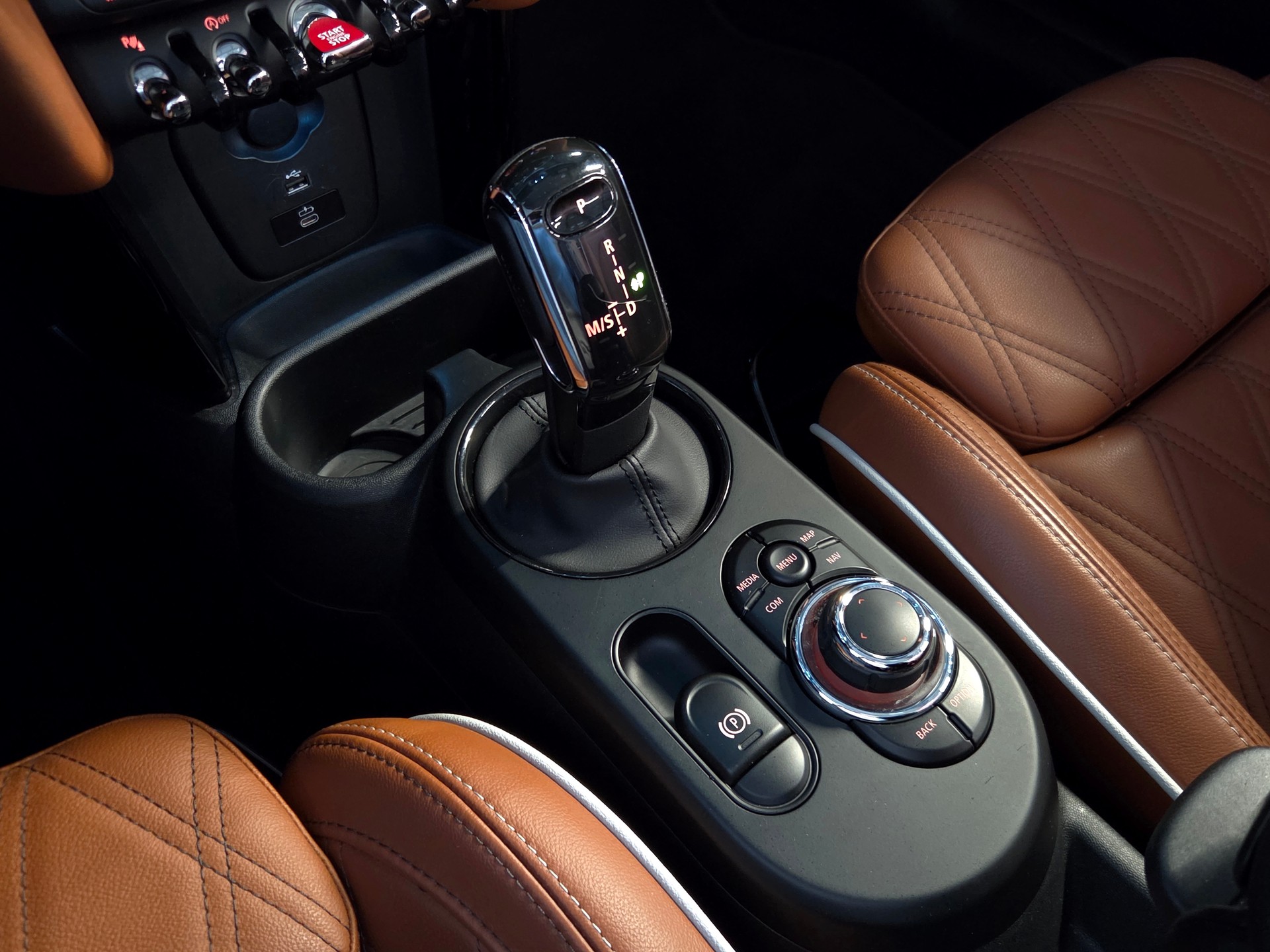 MINI Cabrio F57 2.0i John Cooper Works SAG-image-19
