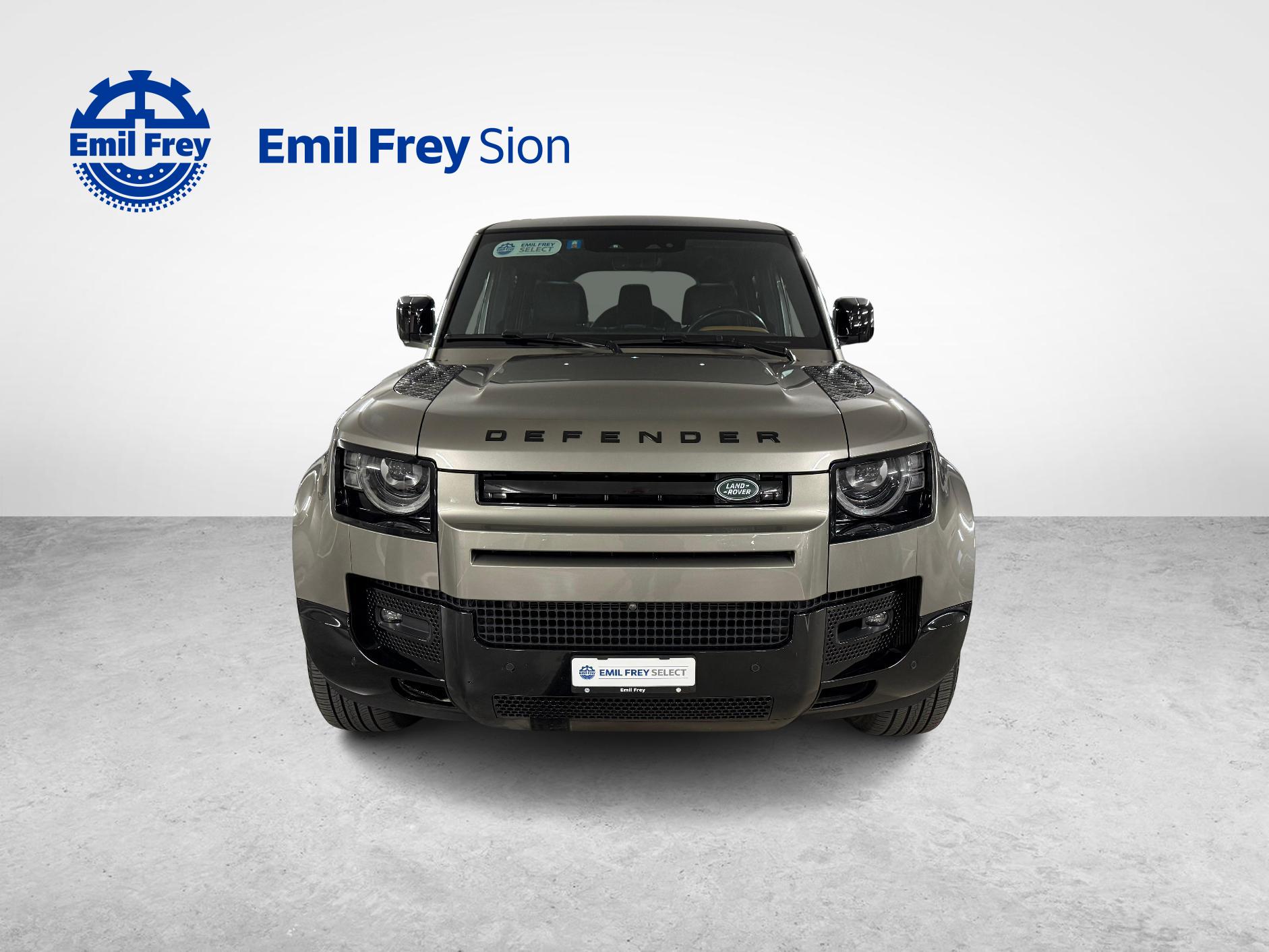 LAND ROVER Defender 110 3.0 D I6 300 X-Dynamic HSE-image-7