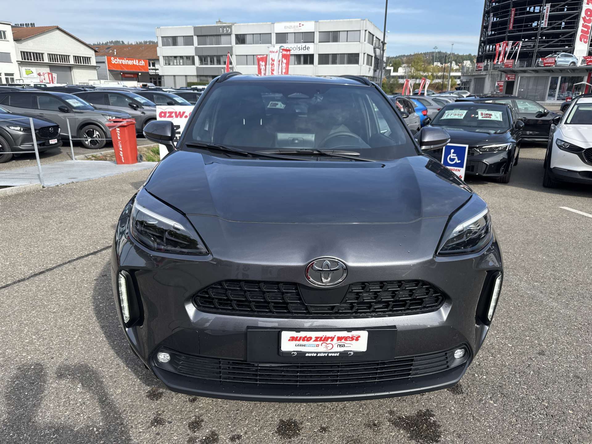 TOYOTA Yaris Cross 1.5 Comfort e-CVT Automat-image-13