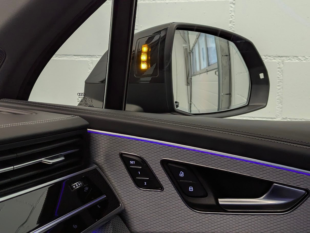 AUDI SQ7 SUV 4.0 V8 TFSI quattro T-Tronic*5J GAR FACELIFT FULL NIGHT AIR SOFT LASER 4x4 AHK STANDHEIZUNG*-image-22