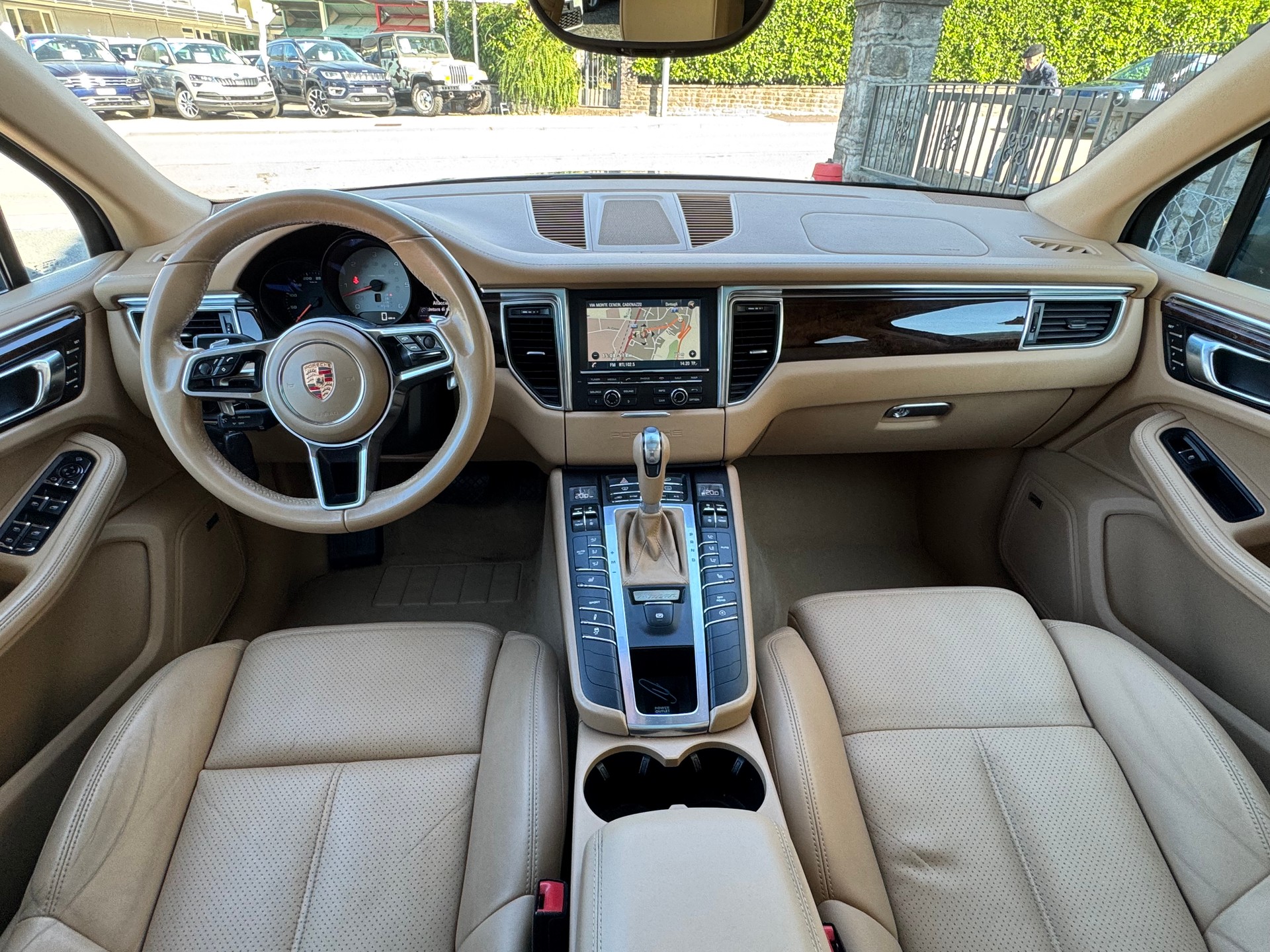PORSCHE Macan S Diesel PDK Frisch ab MFK-image-11