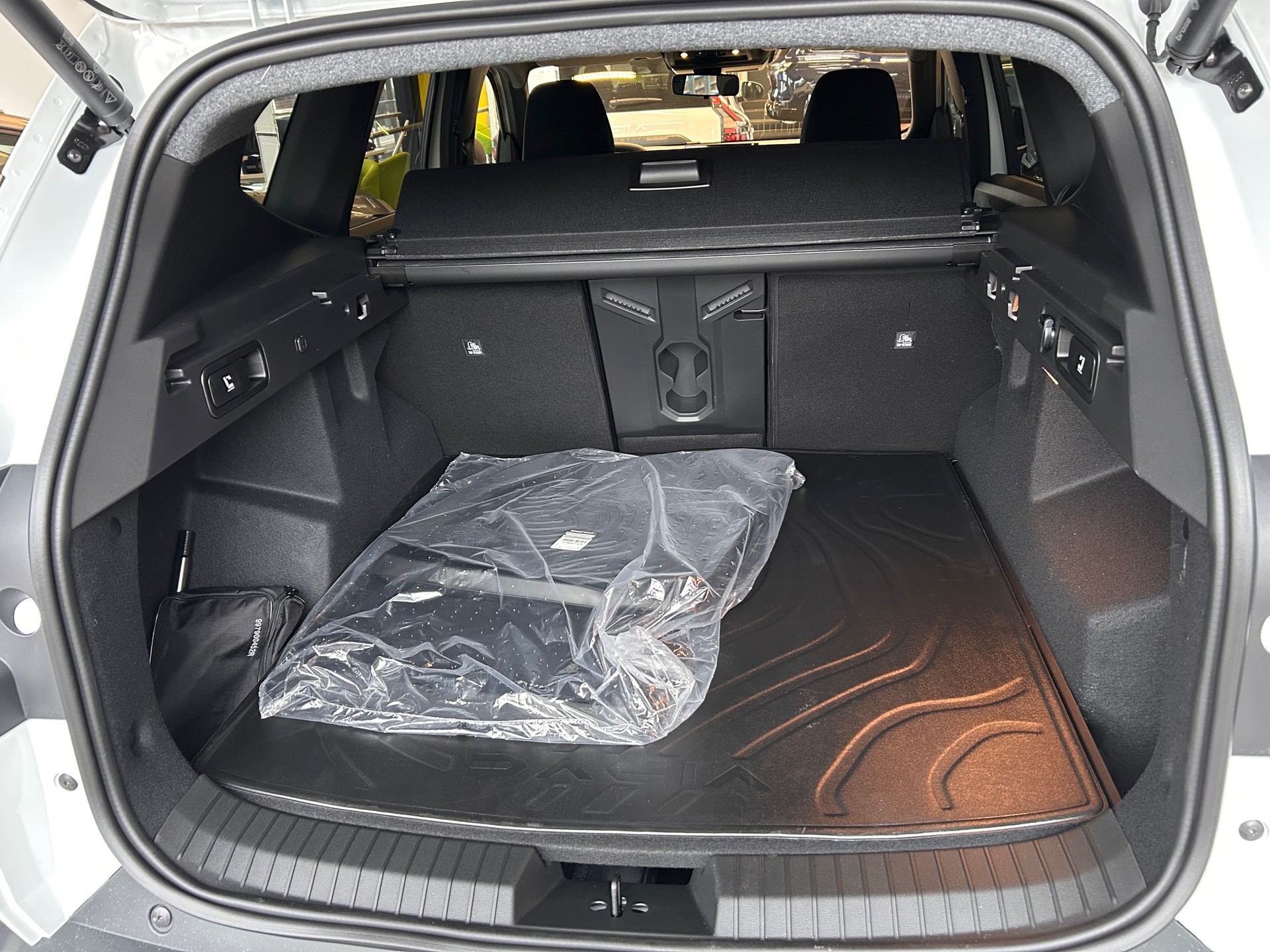 DACIA Bigster HEV 155 Extreme-image-5