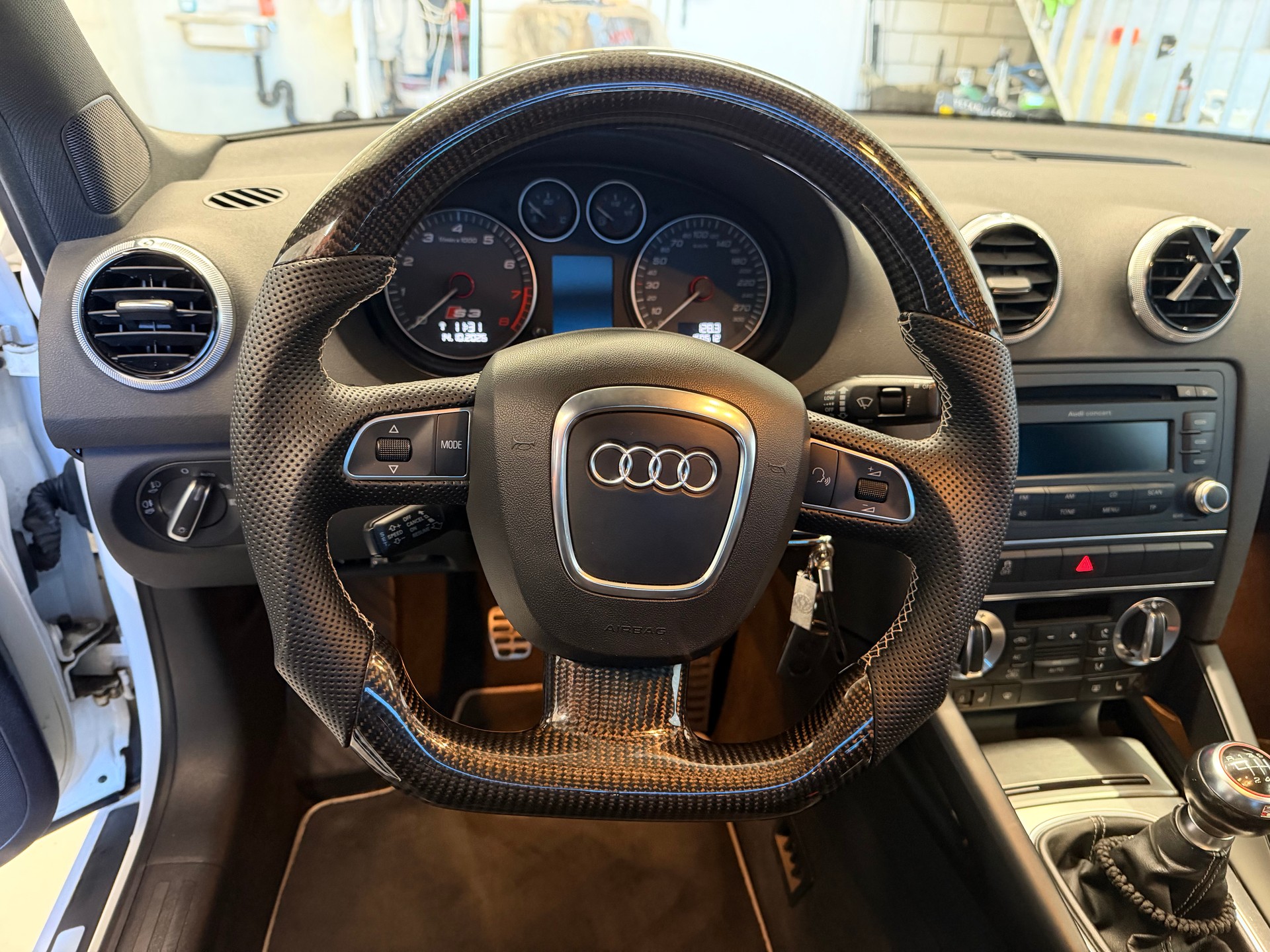 AUDI S3 Sportback 2.0 TFSI quattro-image-10