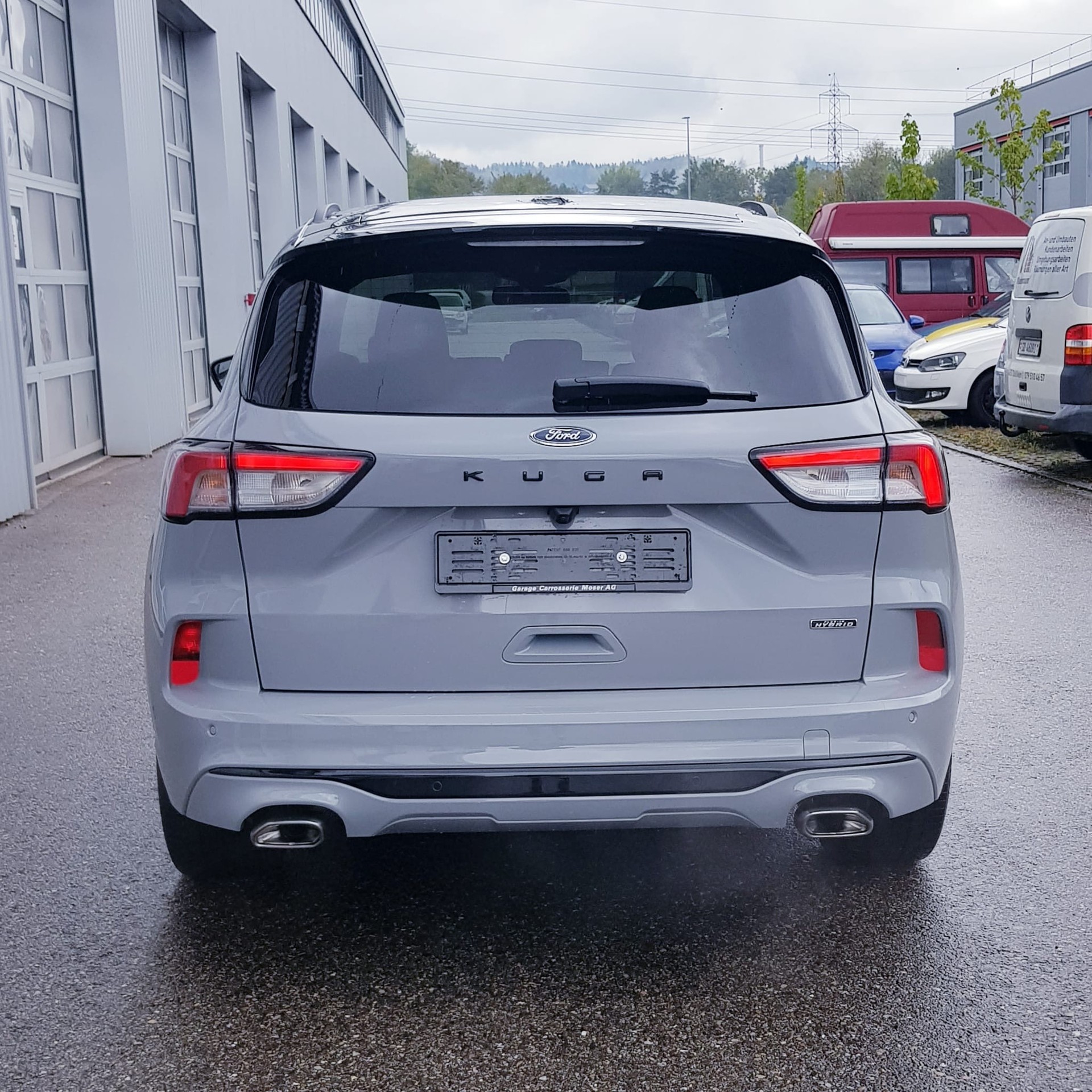 FORD KUGA 2.5 Plug in Hybrid Graphite Tech Edition-image-5