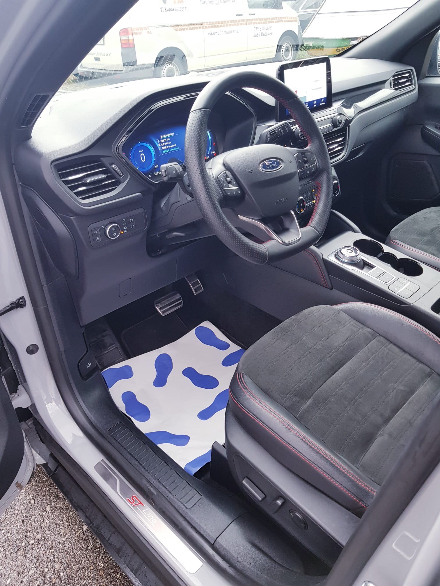 FORD KUGA 2.5 Plug in Hybrid Graphite Tech Edition-image-7