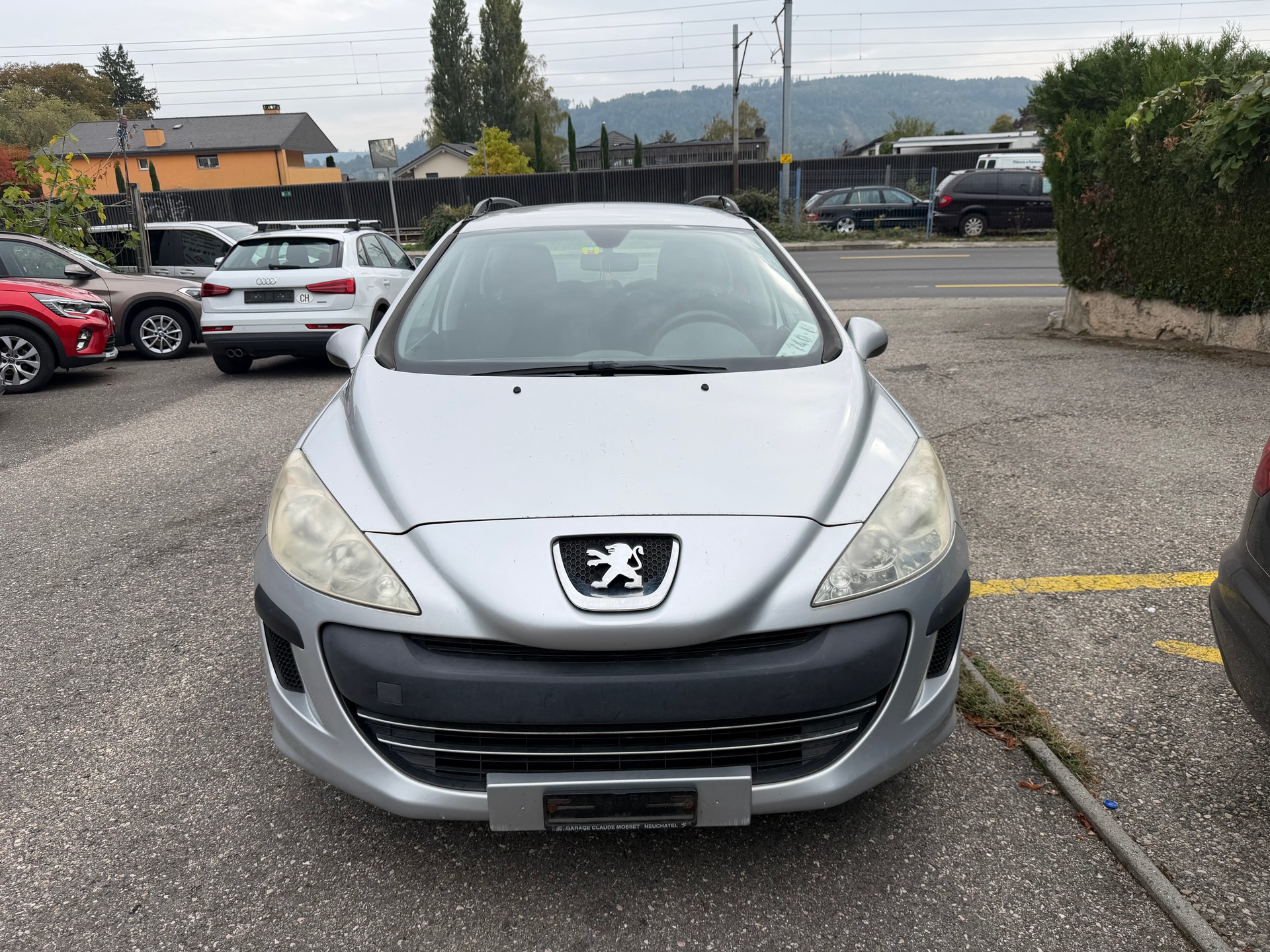 PEUGEOT 308 SW 1.6 HDI Trendy-image-1