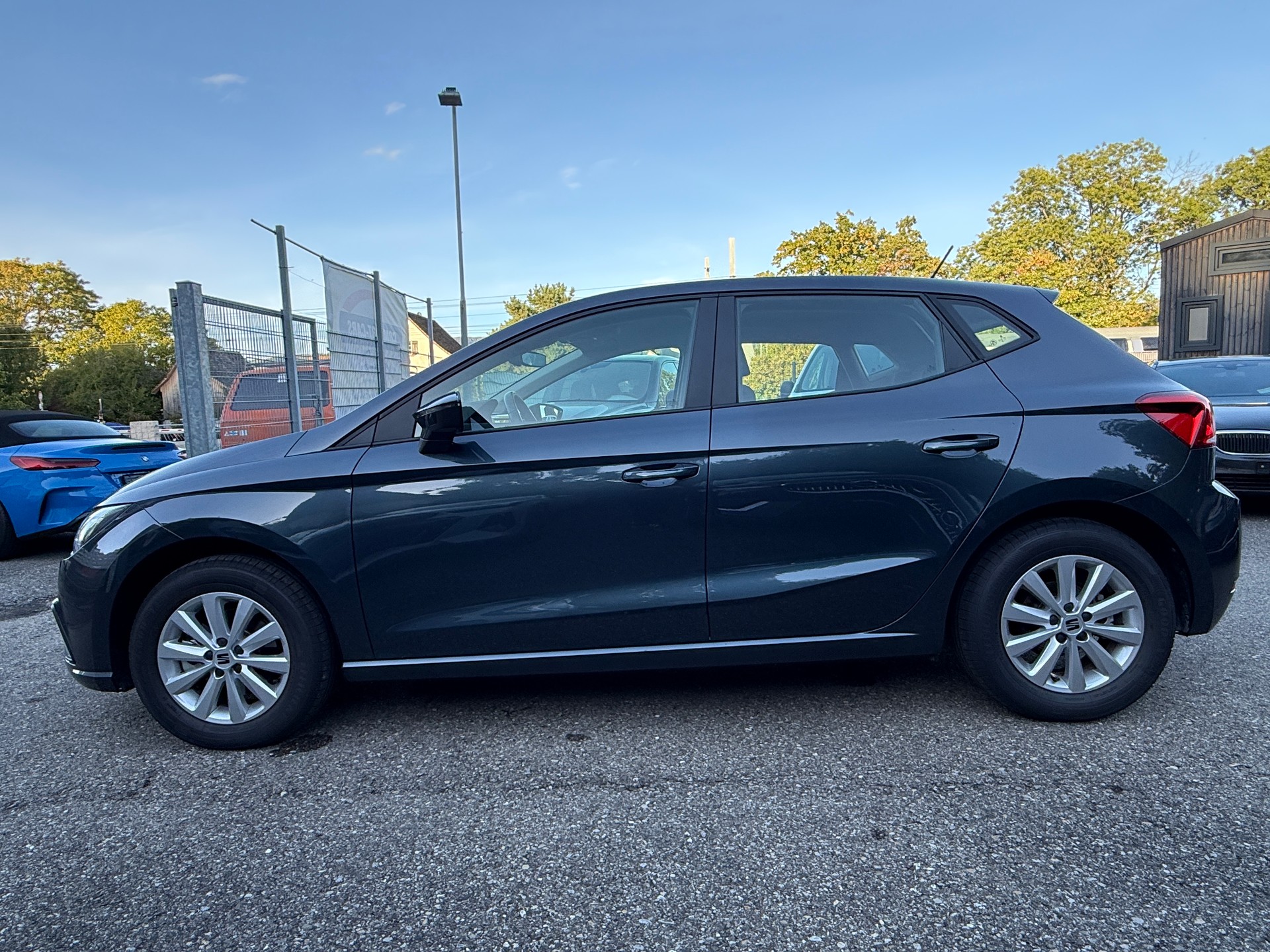 SEAT Ibiza 1.0 EcoTSI Move DSG Magnetic Grey metallic-image-2