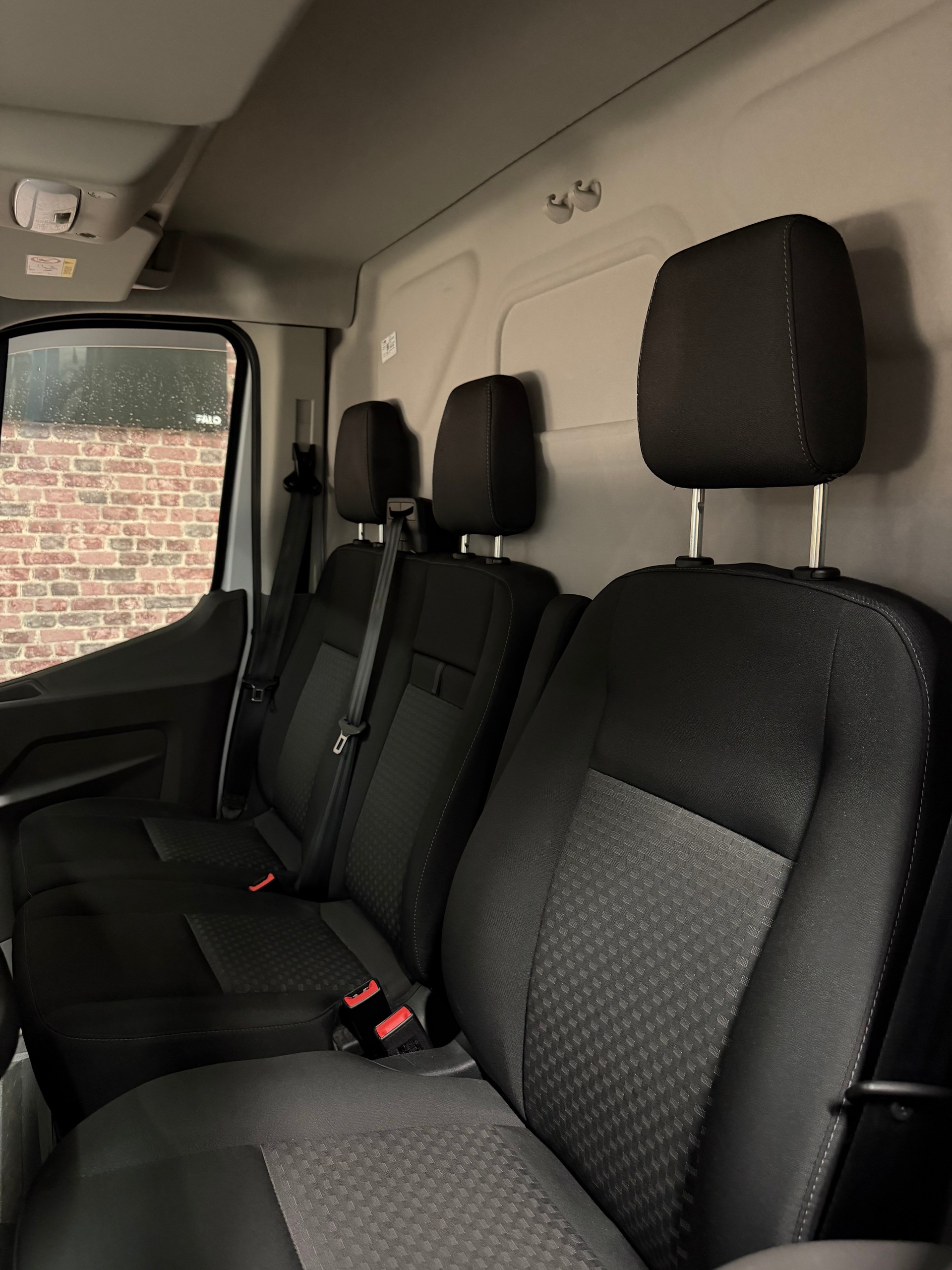 FORD E-Transit Van 350 L3 H3 Trend RWD 68kWh-image-11