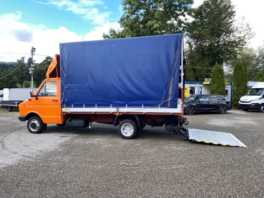 IVECO DAILY Blache / Hebebühne / Anhängerkupplung-image-3