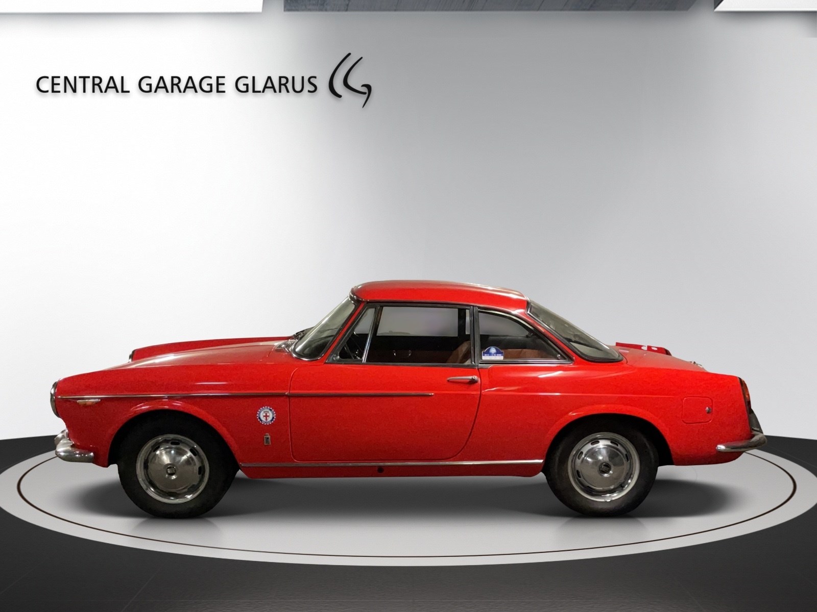 FIAT 1500 Coupe-image-1