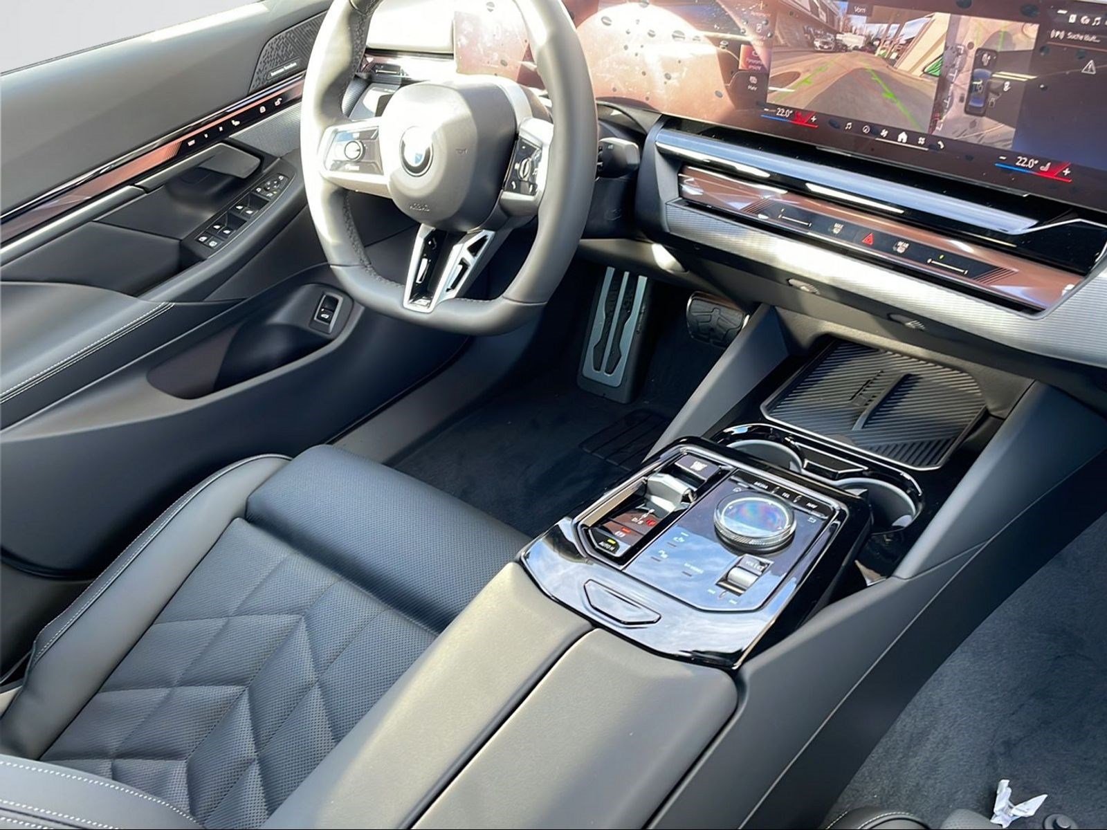 BMW 520d xDrive 48V M Sport Pro Steptronic-image-9