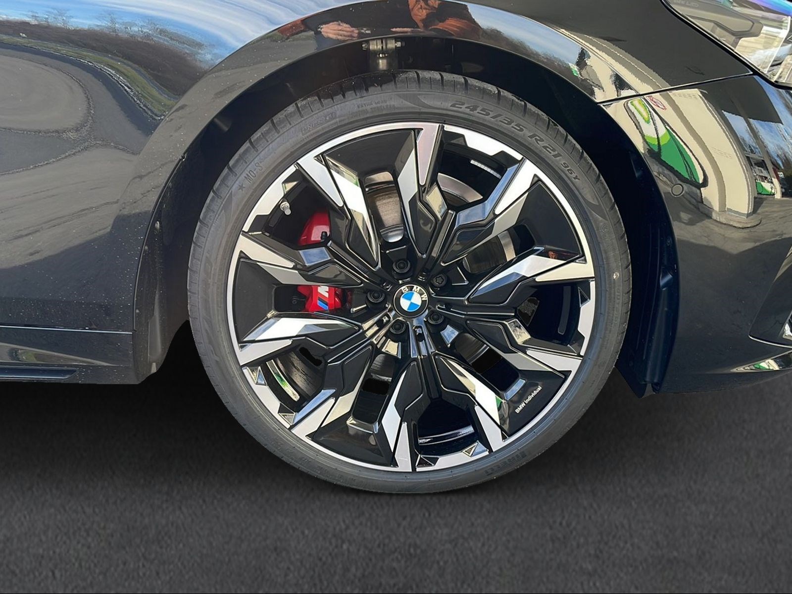 BMW 520d xDrive 48V M Sport Pro Steptronic-image-5