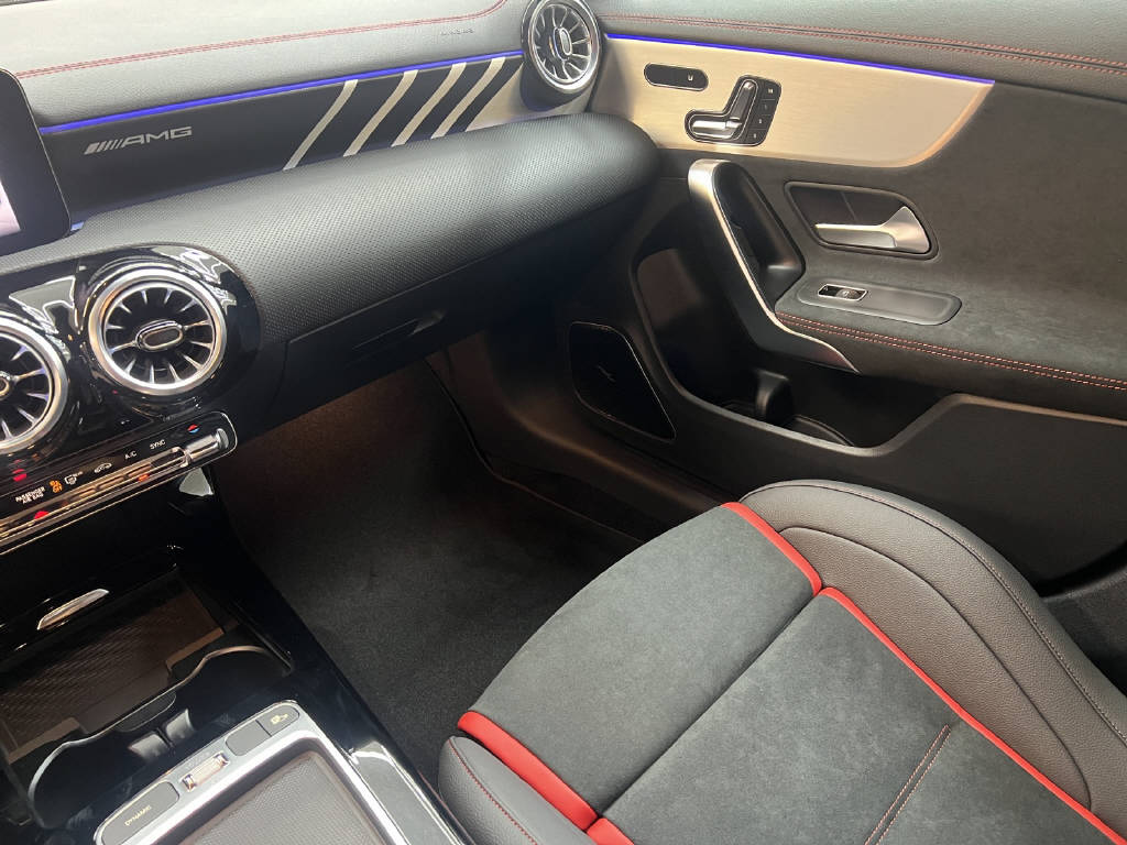 MERCEDES-BENZ CLA 45 S AMG 4Matic+-image-11