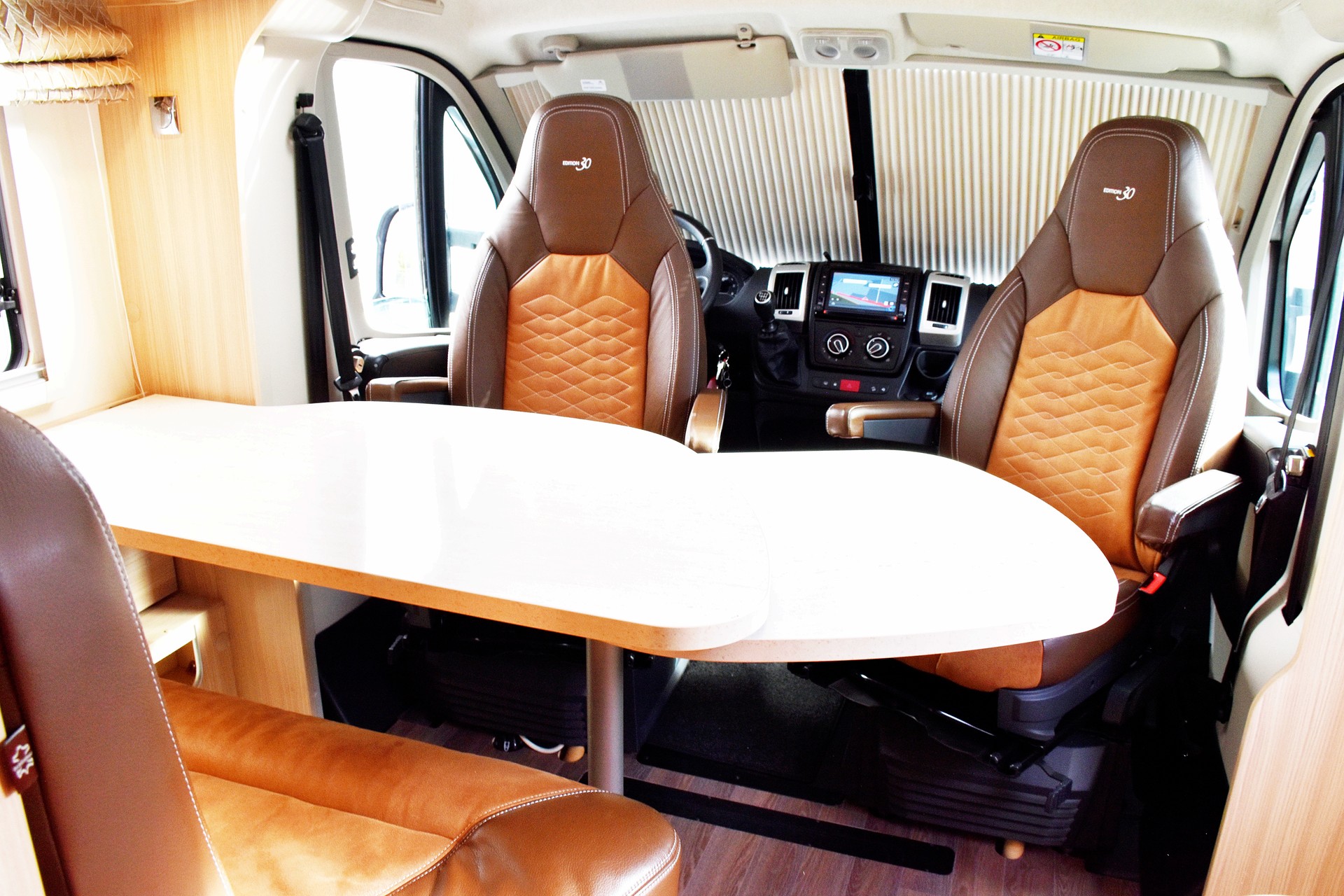 BÜRSTNER NEXXO TIME T 569 EDITION 30 YEARS 2,0 HDI CITROEN JUMPER-image-8