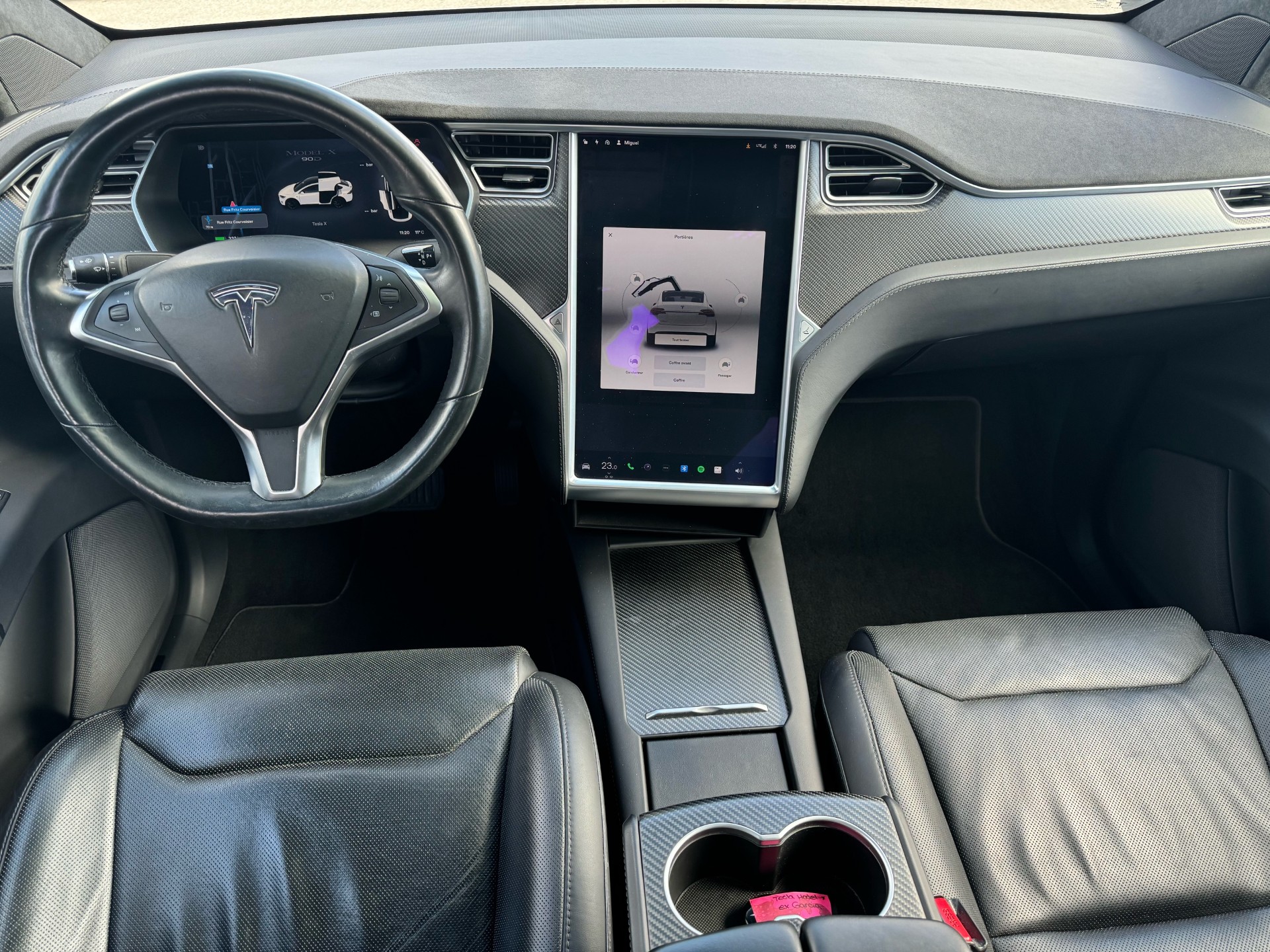 TESLA Model X 90 D-image-9