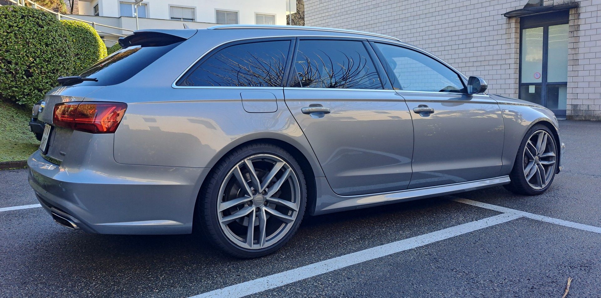 AUDI A6 Avant 3.0 TDI V6 quattro S-tronic-image-1