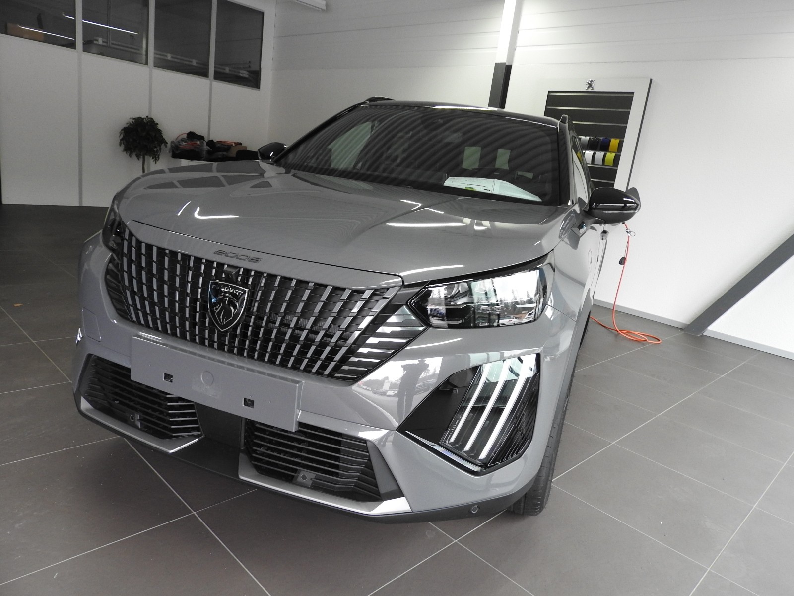 PEUGEOT 2008 156 e 54 kWh GT-image-0