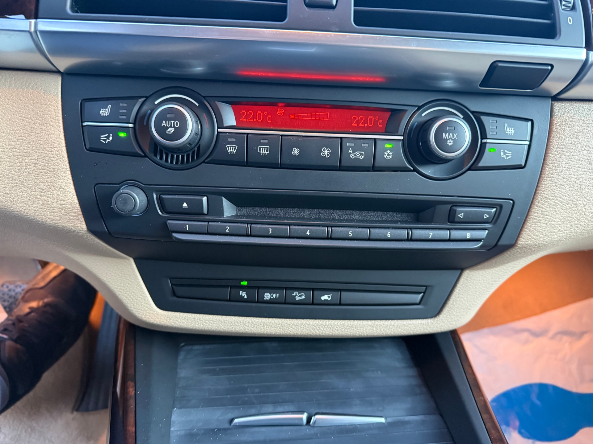 BMW X5 xDrive 35i Steptronic-image-22