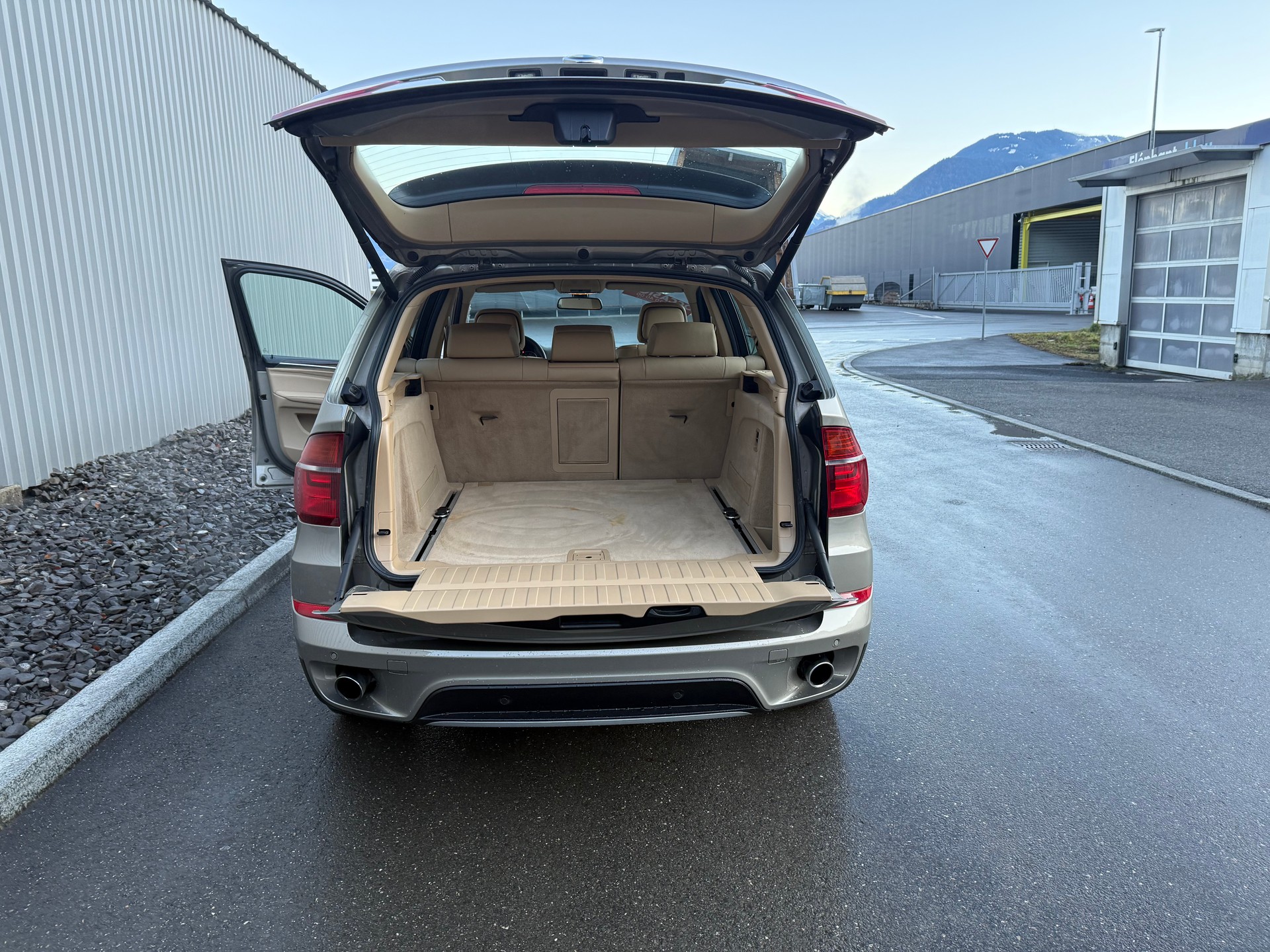 BMW X5 xDrive 35i Steptronic-image-28