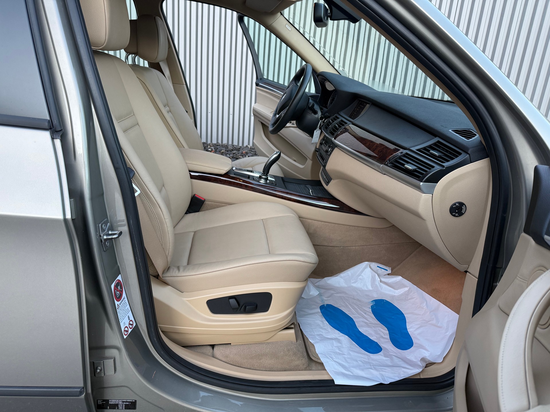 BMW X5 xDrive 35i Steptronic-image-16