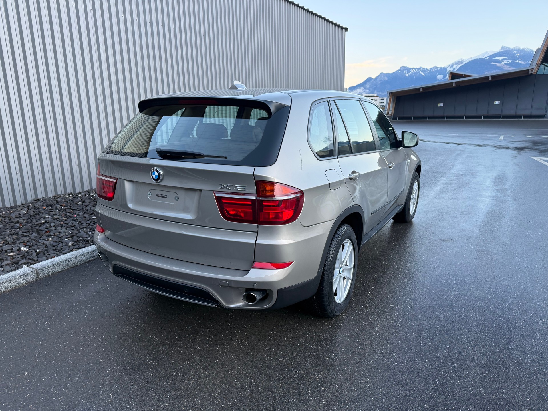 BMW X5 xDrive 35i Steptronic-image-5